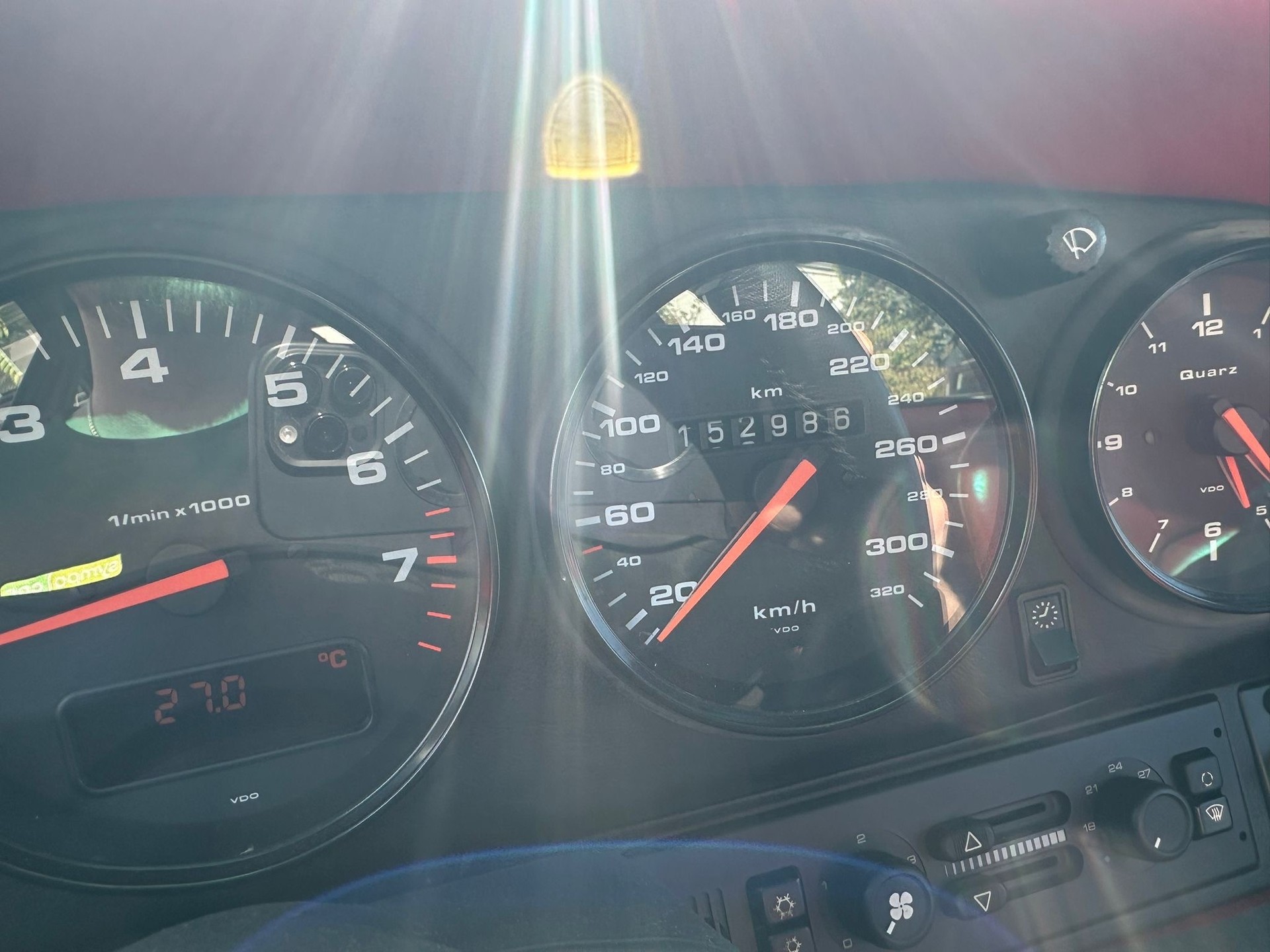 PORSCHE 911 Turbo-image-4