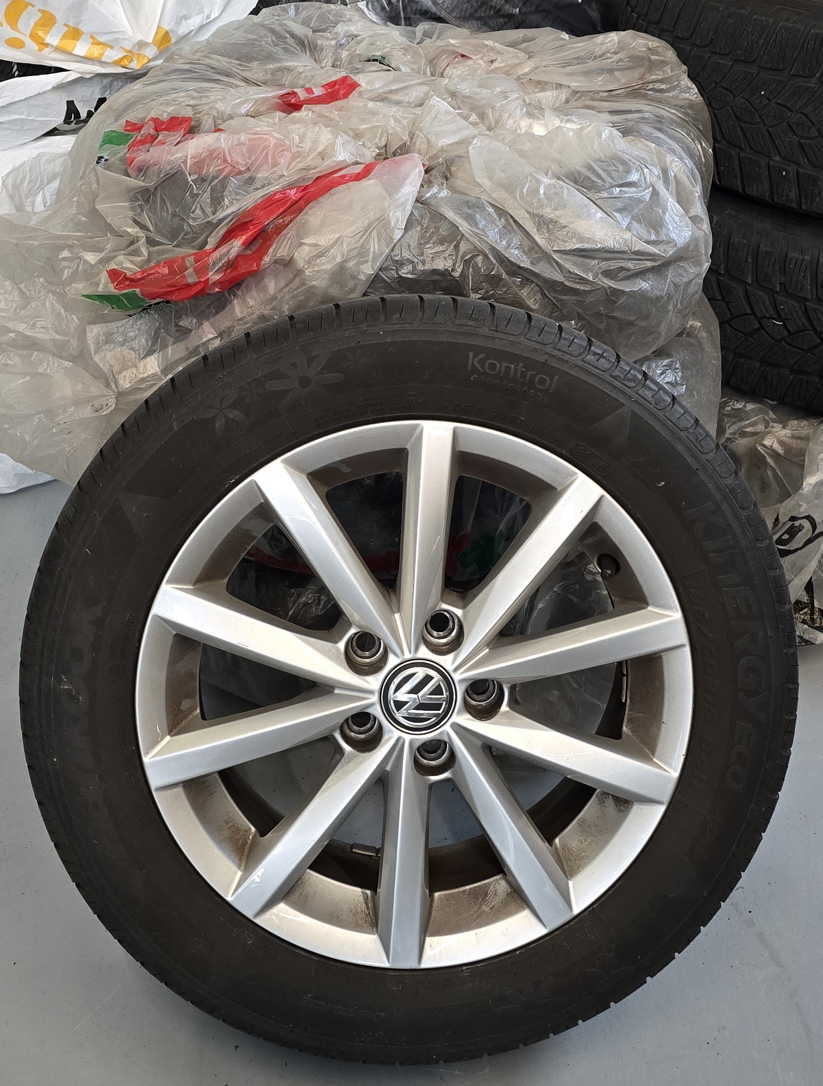 VW Polo 1.2 TSI BMT Lounge DSG-image-18