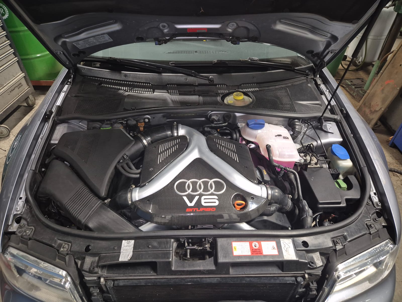 AUDI 2.7 V6 Biturbo quattro-image-2
