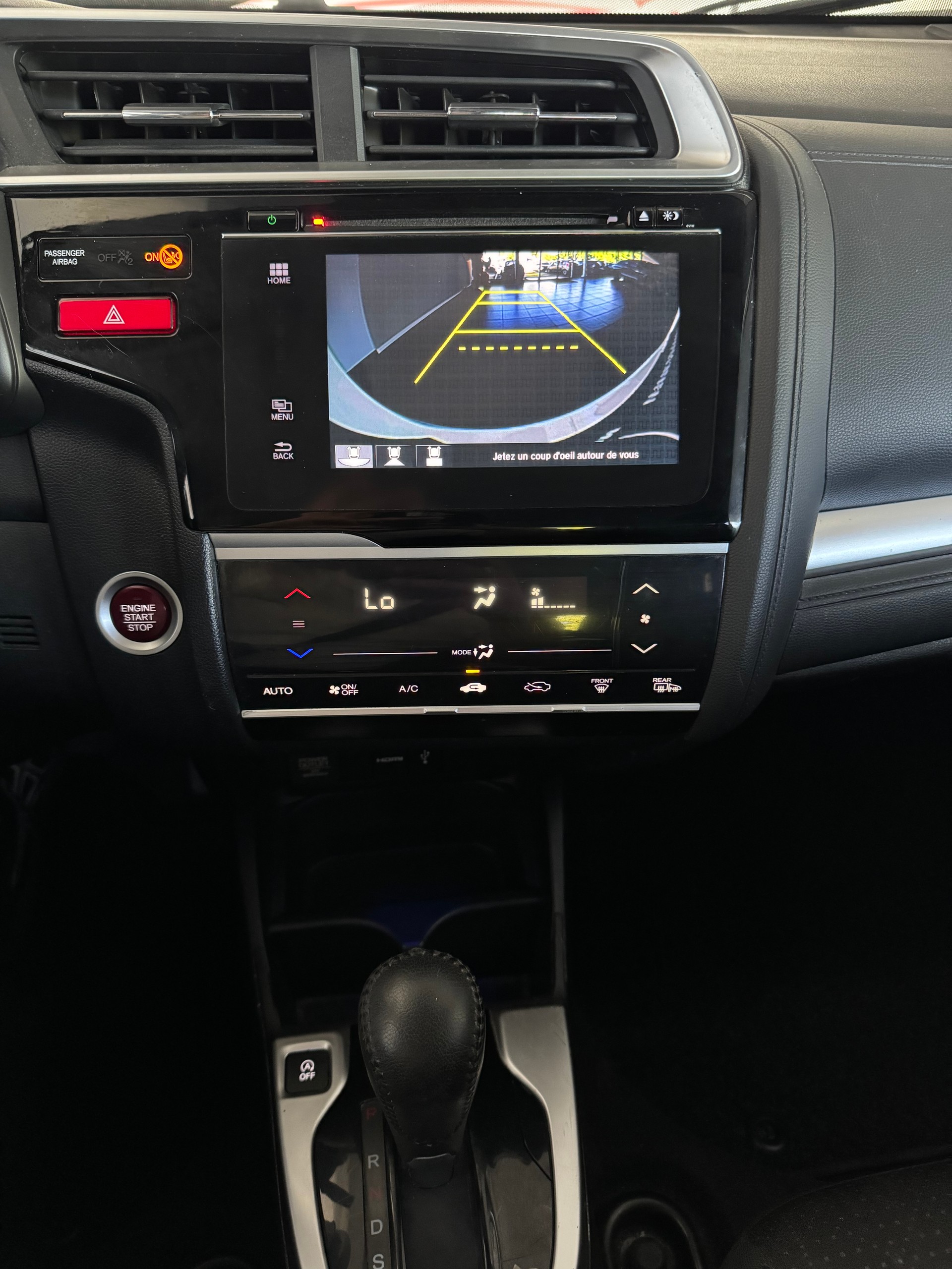 HONDA Jazz 1.3i-VTEC Comfort CVT-image-17