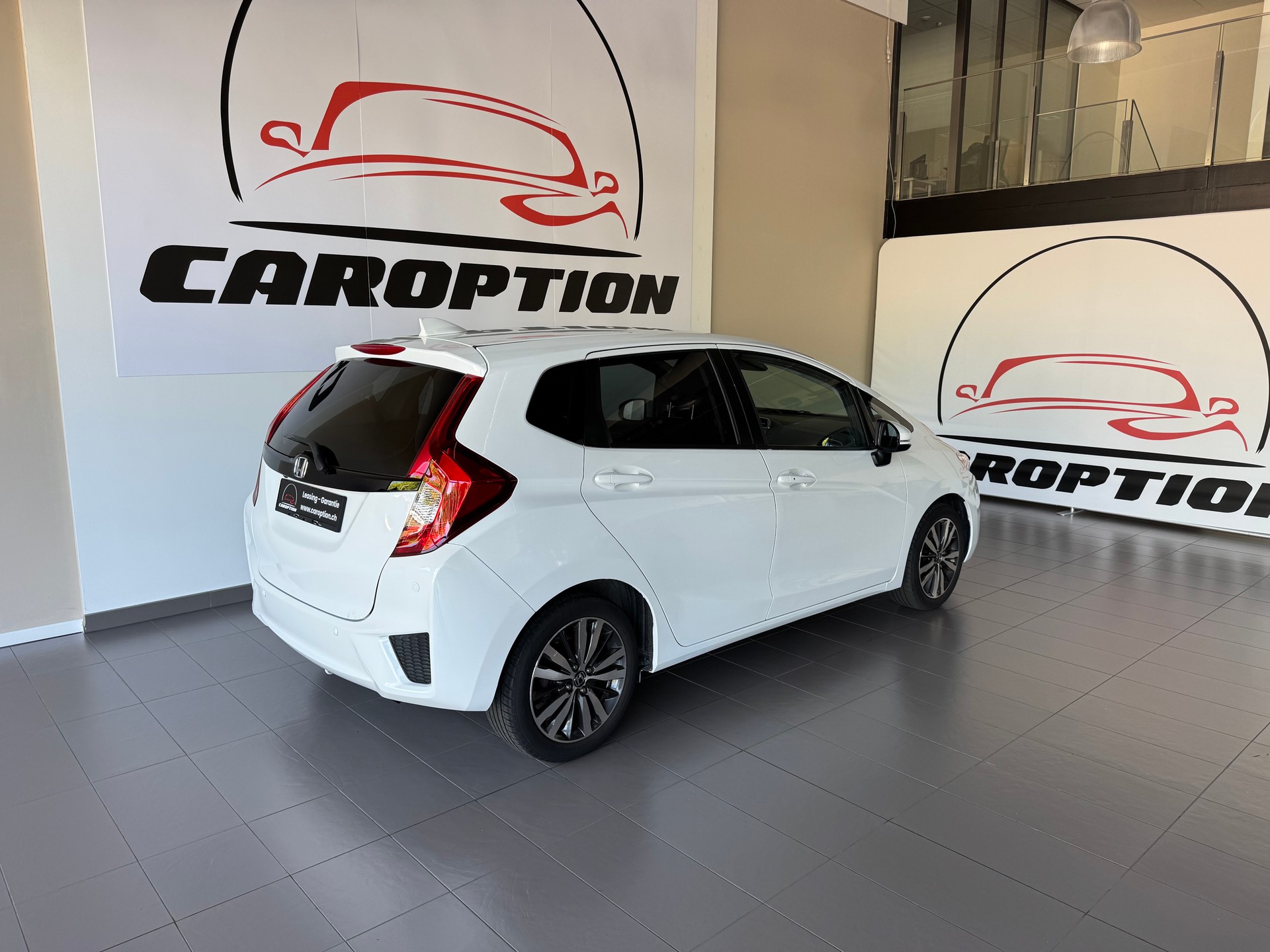HONDA Jazz 1.3i-VTEC Comfort CVT-image-5