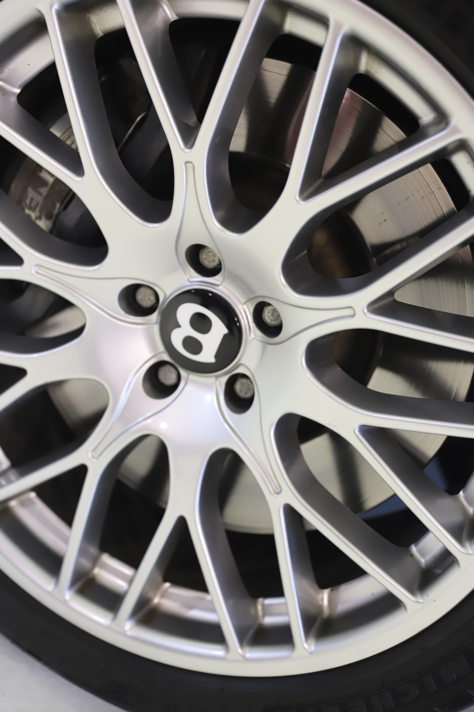 BENTLEY Continental GT 6.0-image-5