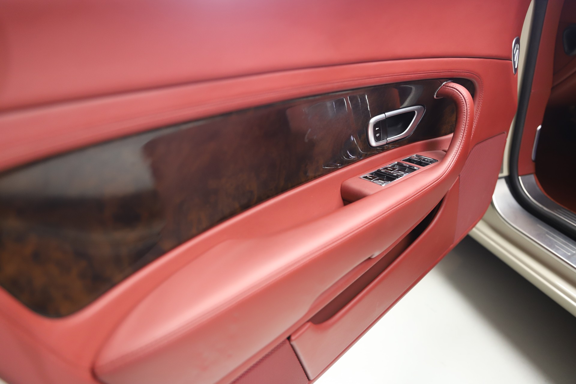 BENTLEY Continental GT 6.0-image-12
