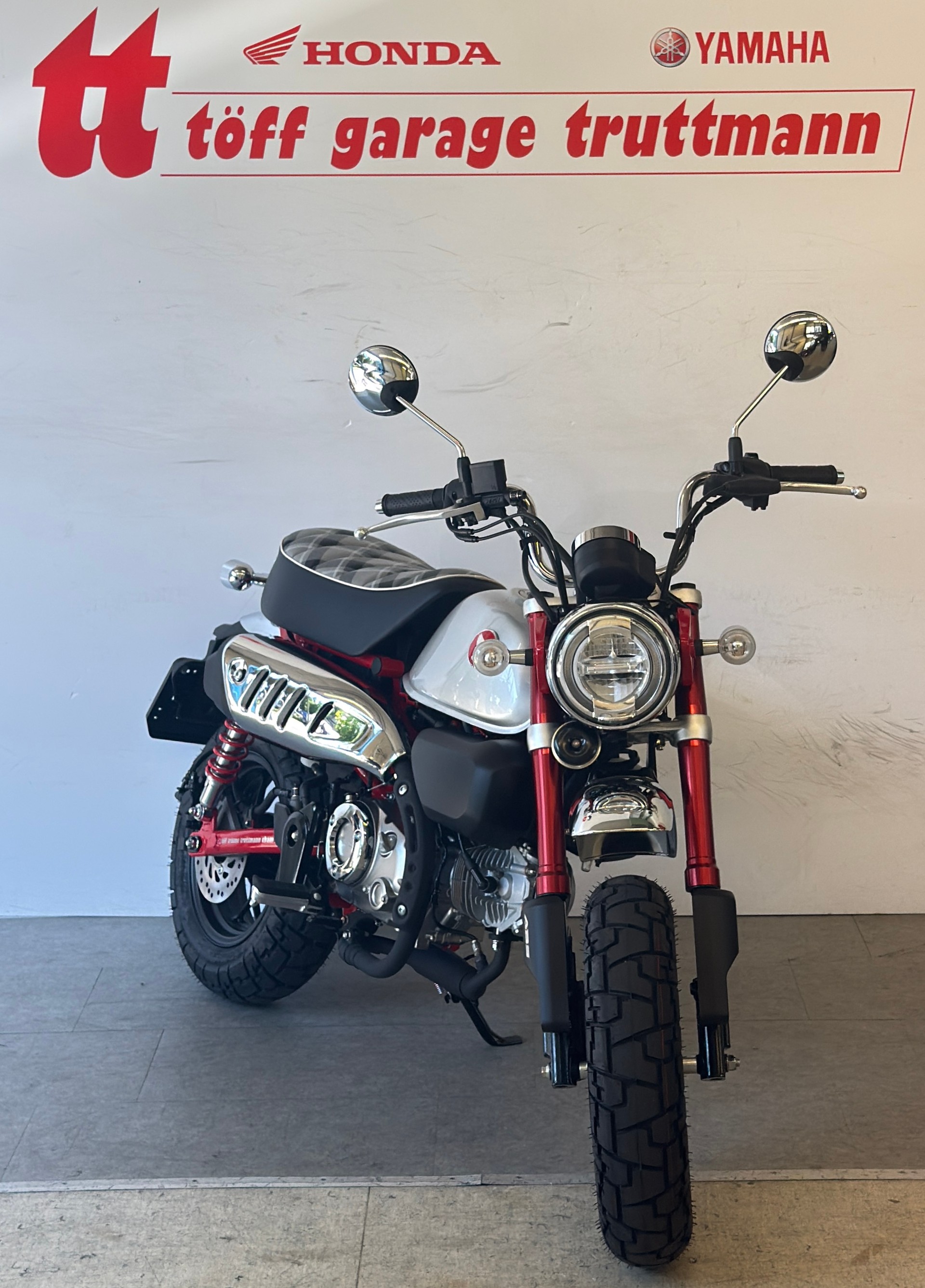 HONDA Z 125 Monkey-showroom-element-2