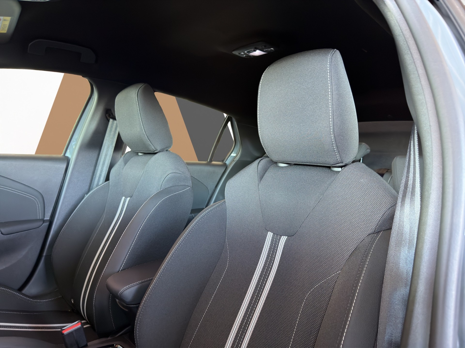 OPEL Corsa-e 156 GS Pack Komfort 3 Phaser-image-26