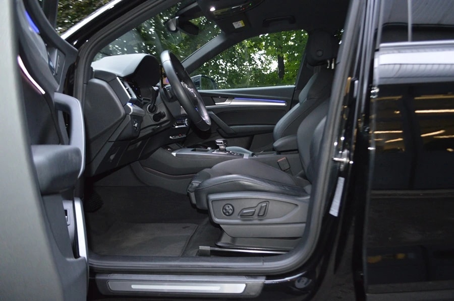 AUDI Q5 Sportback 40 TDI advanced quattro S-tronic I Anhängerkupplung-image-4