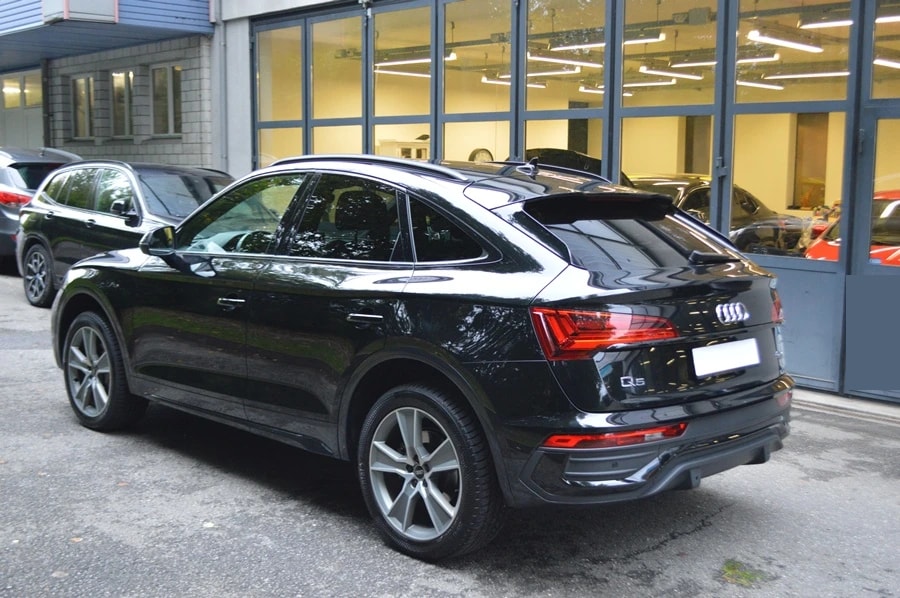 AUDI Q5 Sportback 40 TDI advanced quattro S-tronic I Anhängerkupplung-image-3