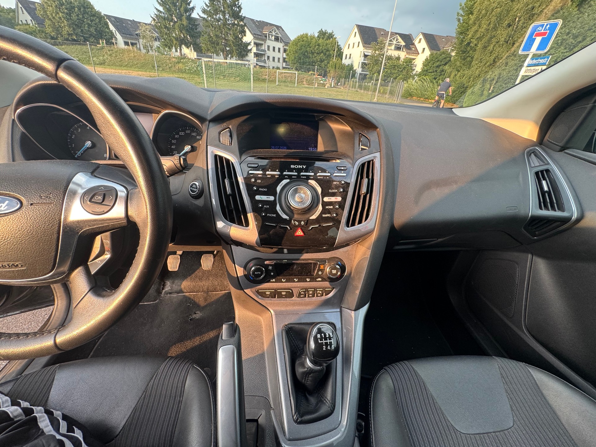 FORD Focus 1.6 SCTi Titanium-image-11