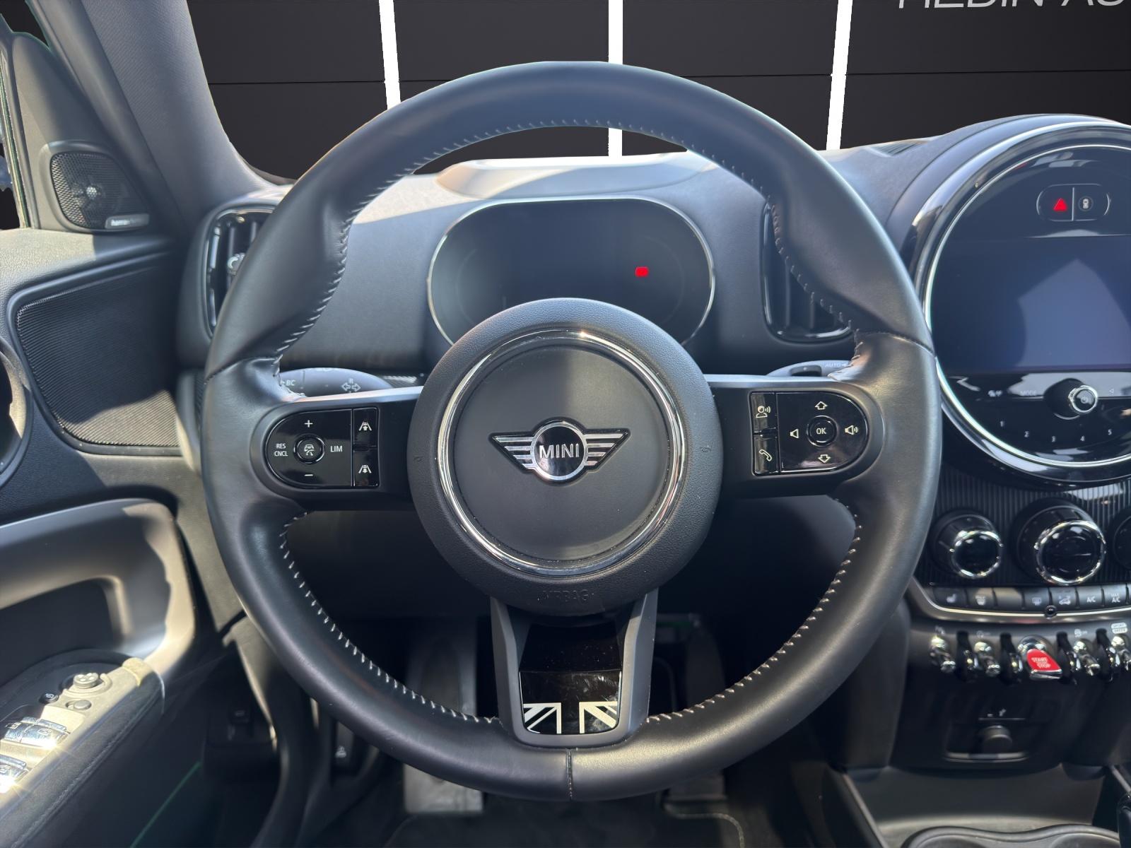MINI Countryman F60 2.0i Cooper S ALL4-image-5