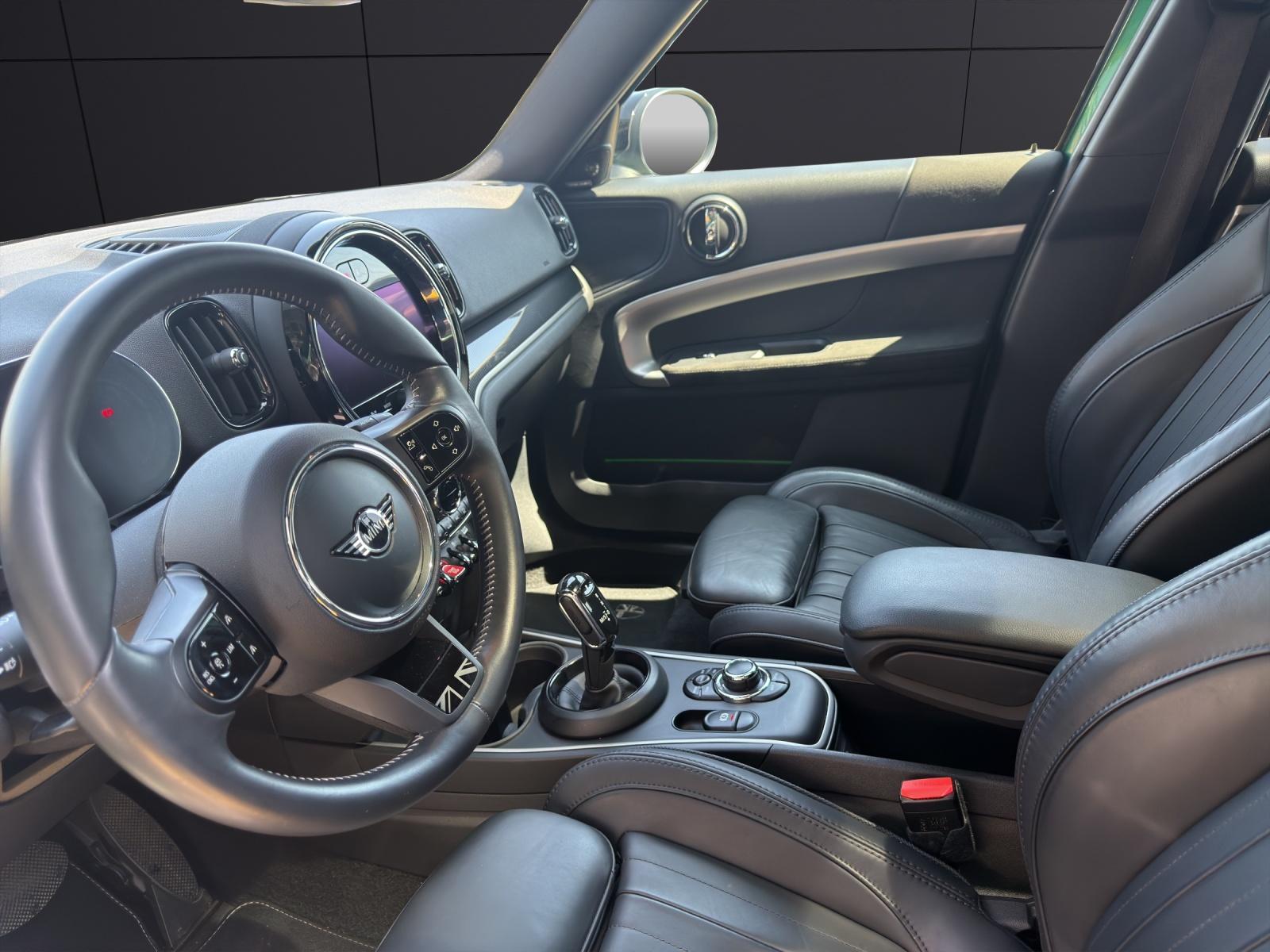 MINI Countryman F60 2.0i Cooper S ALL4-image-1