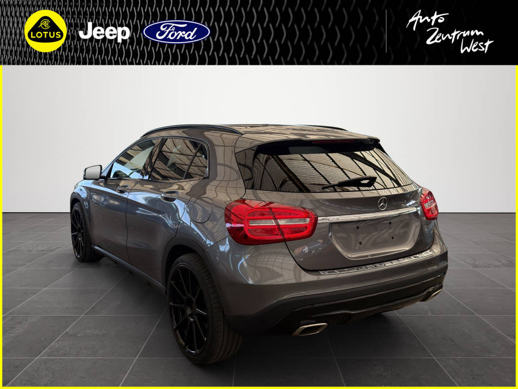 MERCEDES-BENZ GLA 220 CDI Urban 4m-image-2