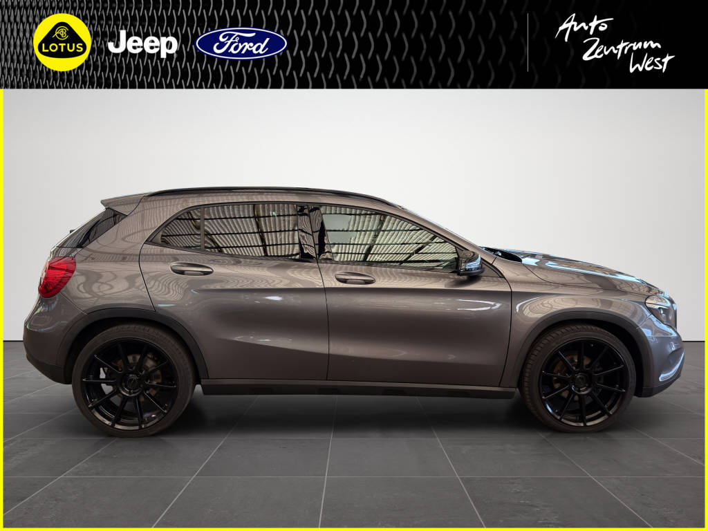 MERCEDES-BENZ GLA 220 CDI Urban 4m-image-5