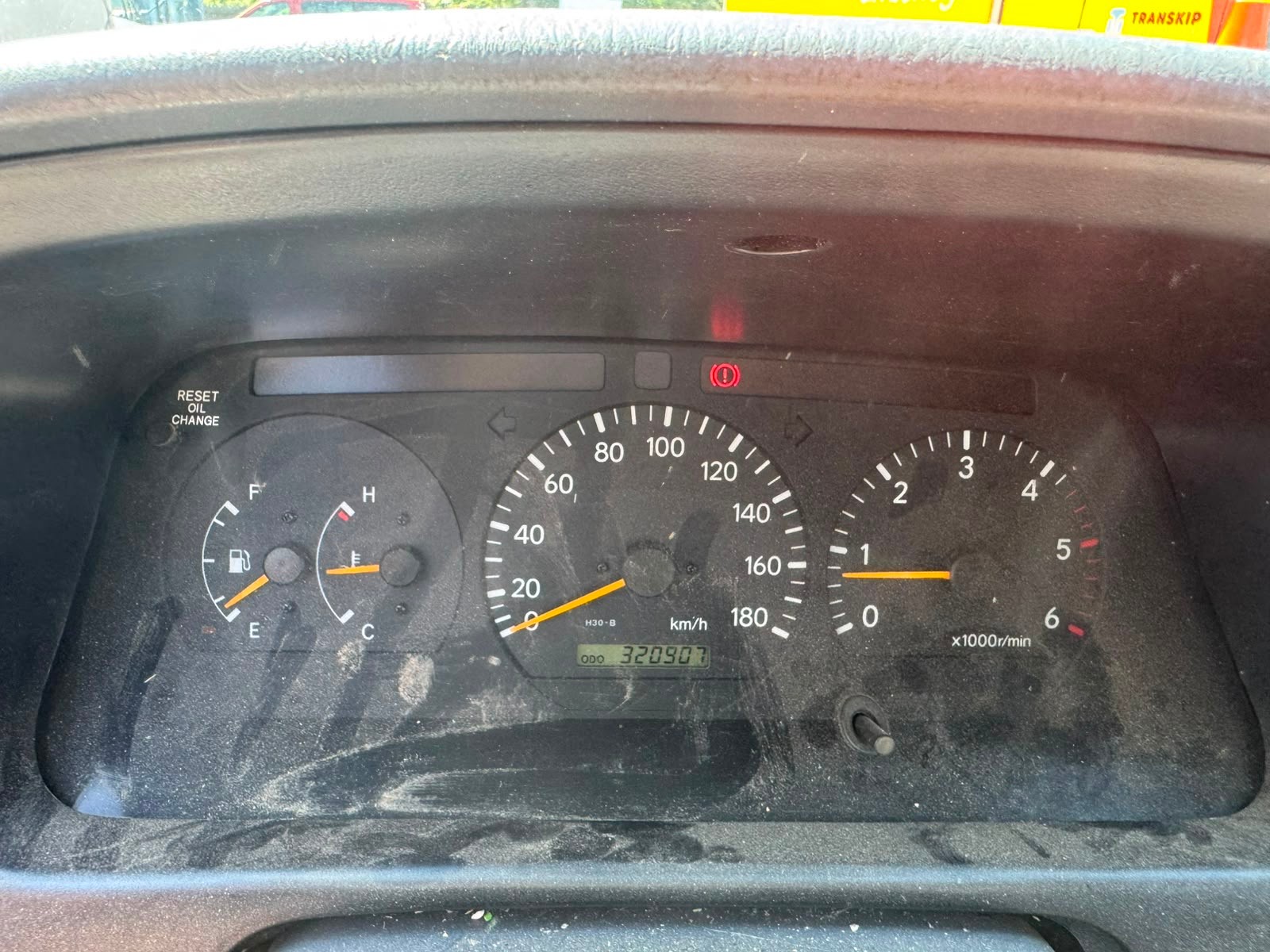 TOYOTA Hiace D-4D Kombi 4WD LWB-image-11