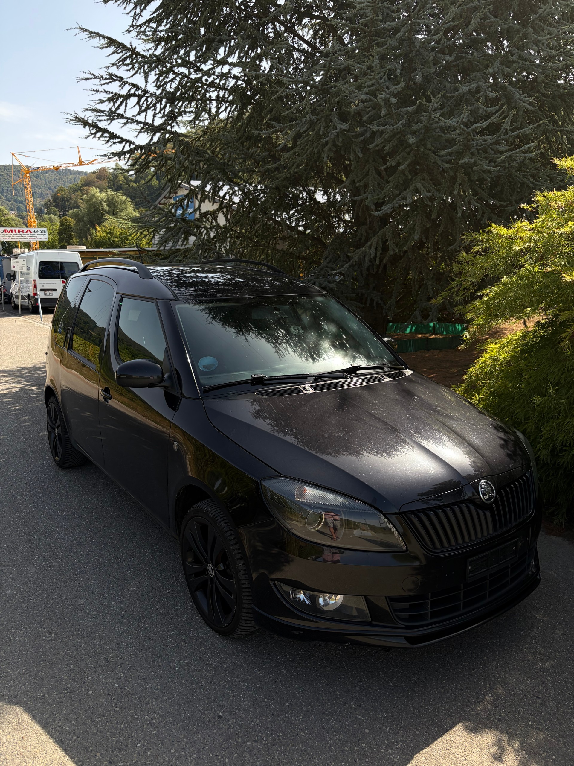 SKODA Roomster 1.6 TDI Elegance-image-3