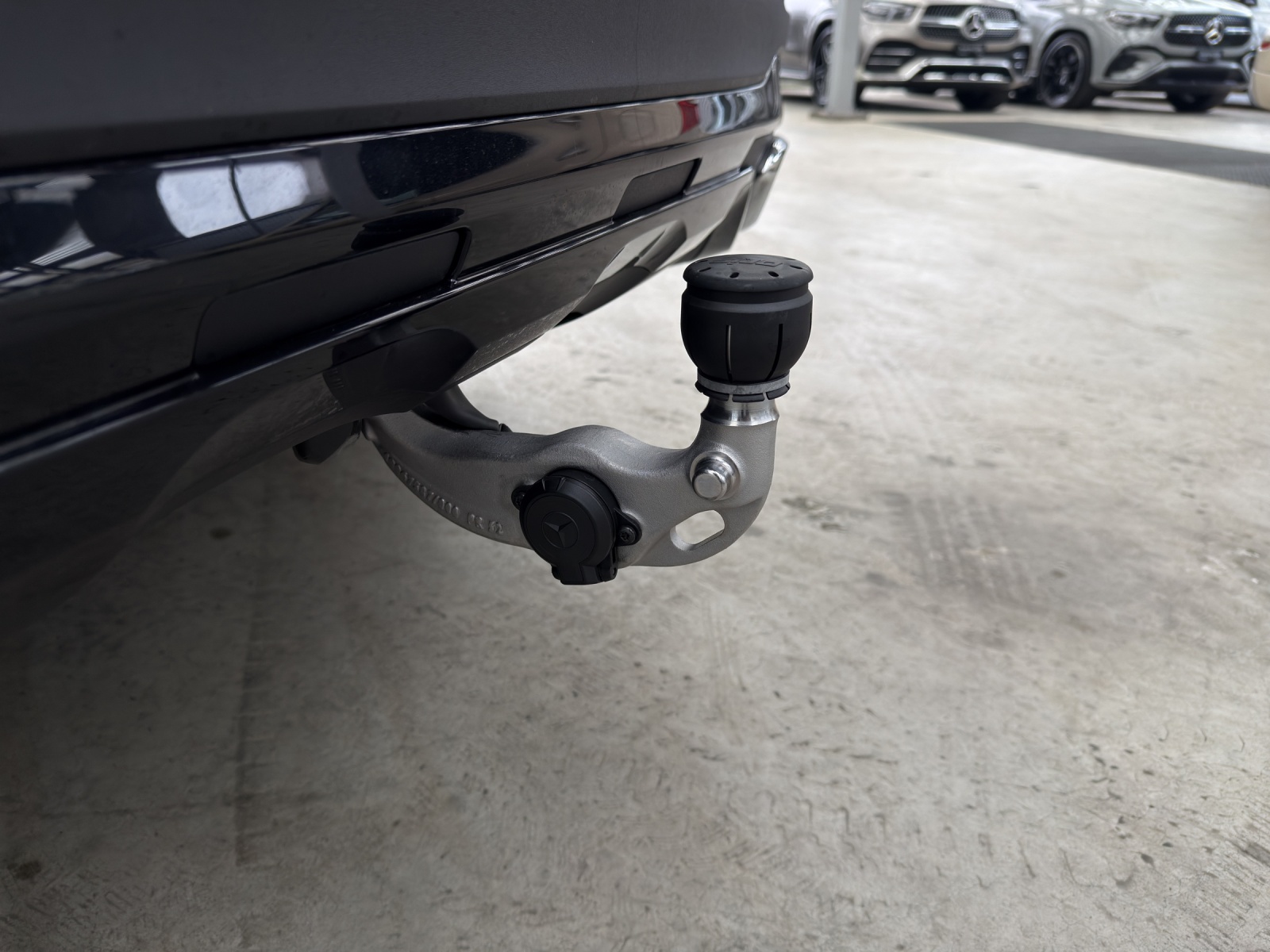 MERCEDES-BENZ GLC 220 d 4Matic 9G-Tronic-image-13
