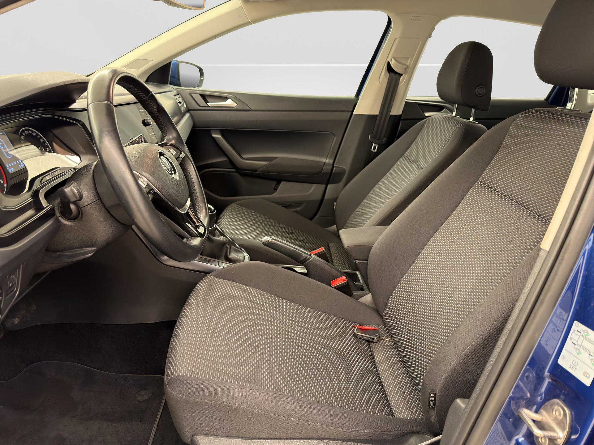 VW Polo 1.0 MPI Trendline-image-6
