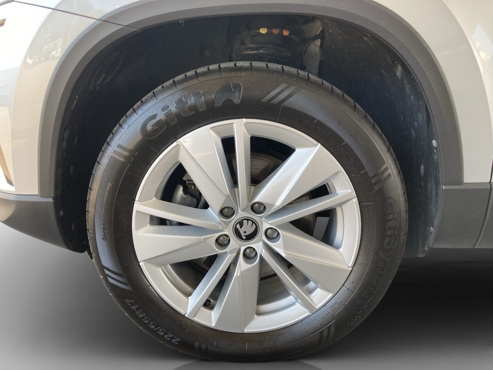 SKODA Karoq 2.0 TDI CR Selection 4x4 DSG-image-15