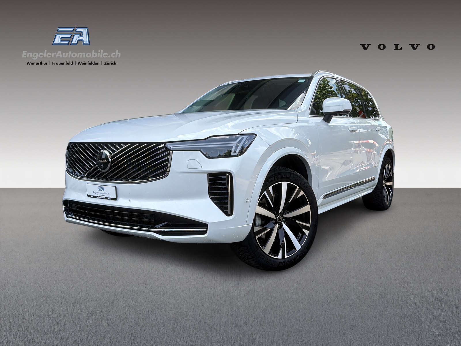 VOLVO XC90 2.0 B5 MH Plus Bright AWD-image-0