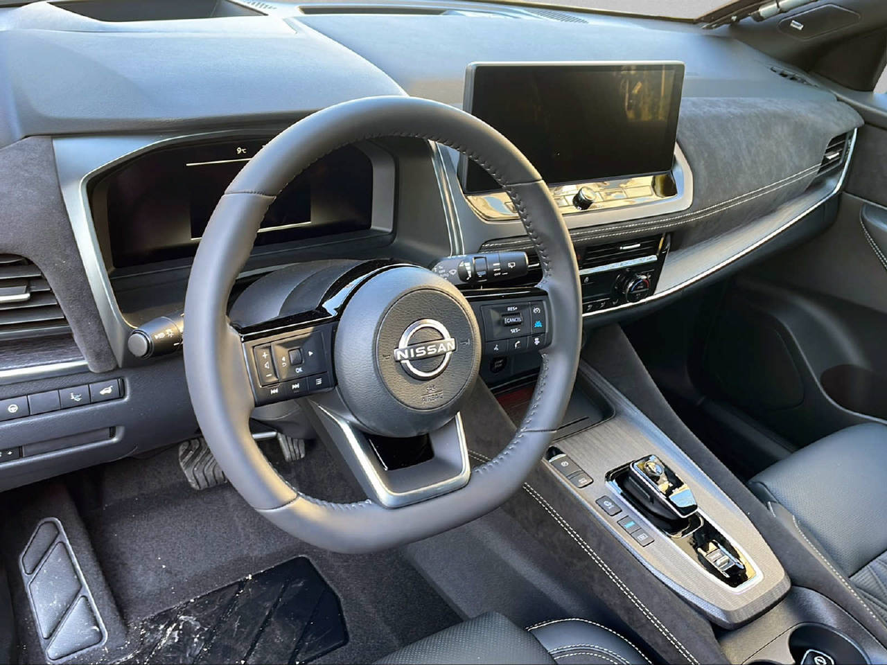 NISSAN Qashqai 1.5 VC-T Tekna+-image-5