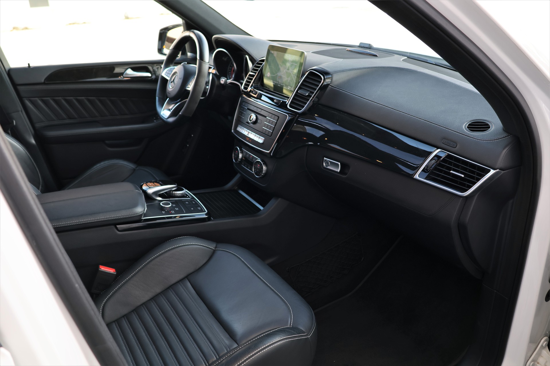 MERCEDES-BENZ GLE 43 AMG Executive 4Matic 9G-Tronic (CH) 3.5T AHK-image-21