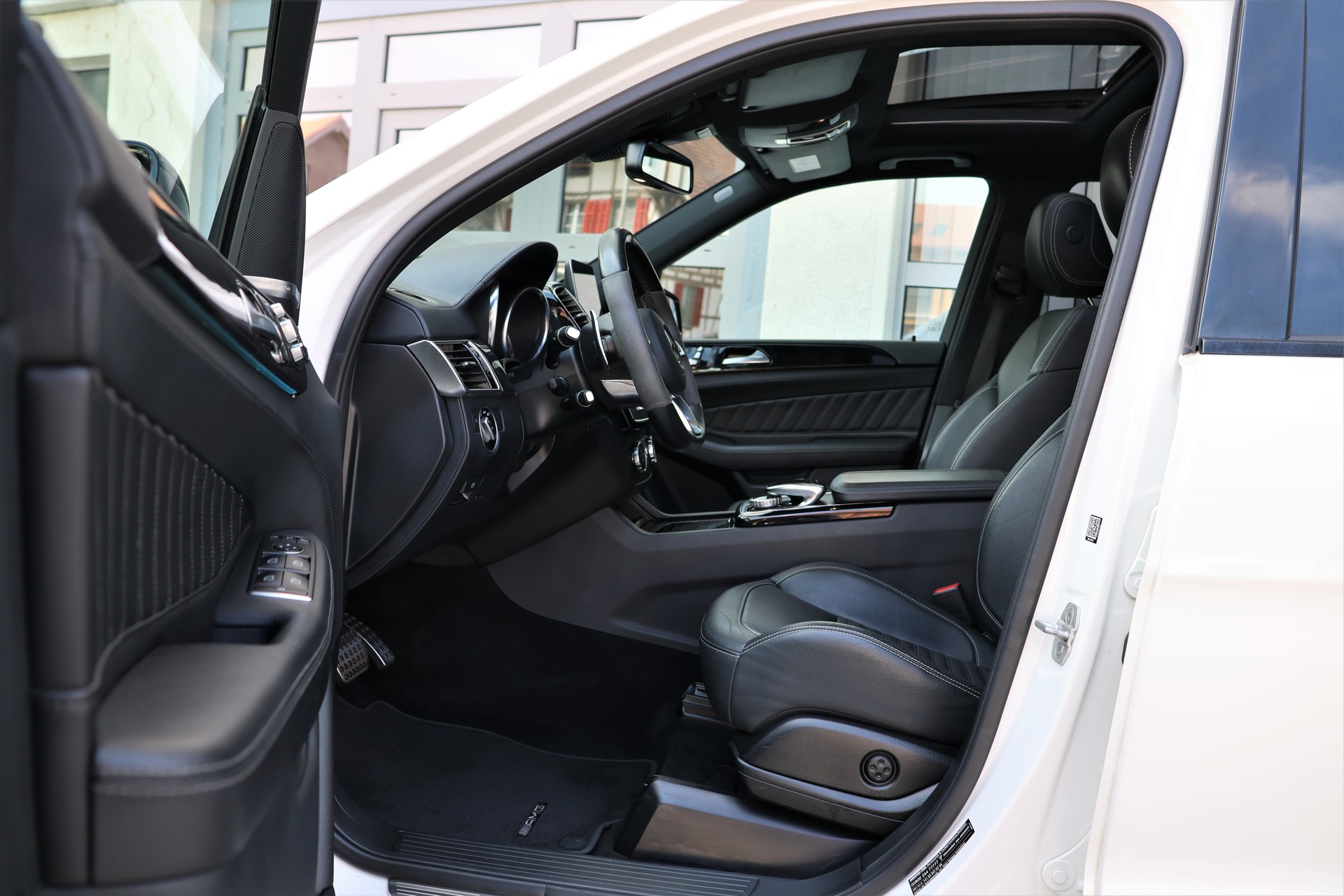 MERCEDES-BENZ GLE 43 AMG Executive 4Matic 9G-Tronic (CH) 3.5T AHK-image-9