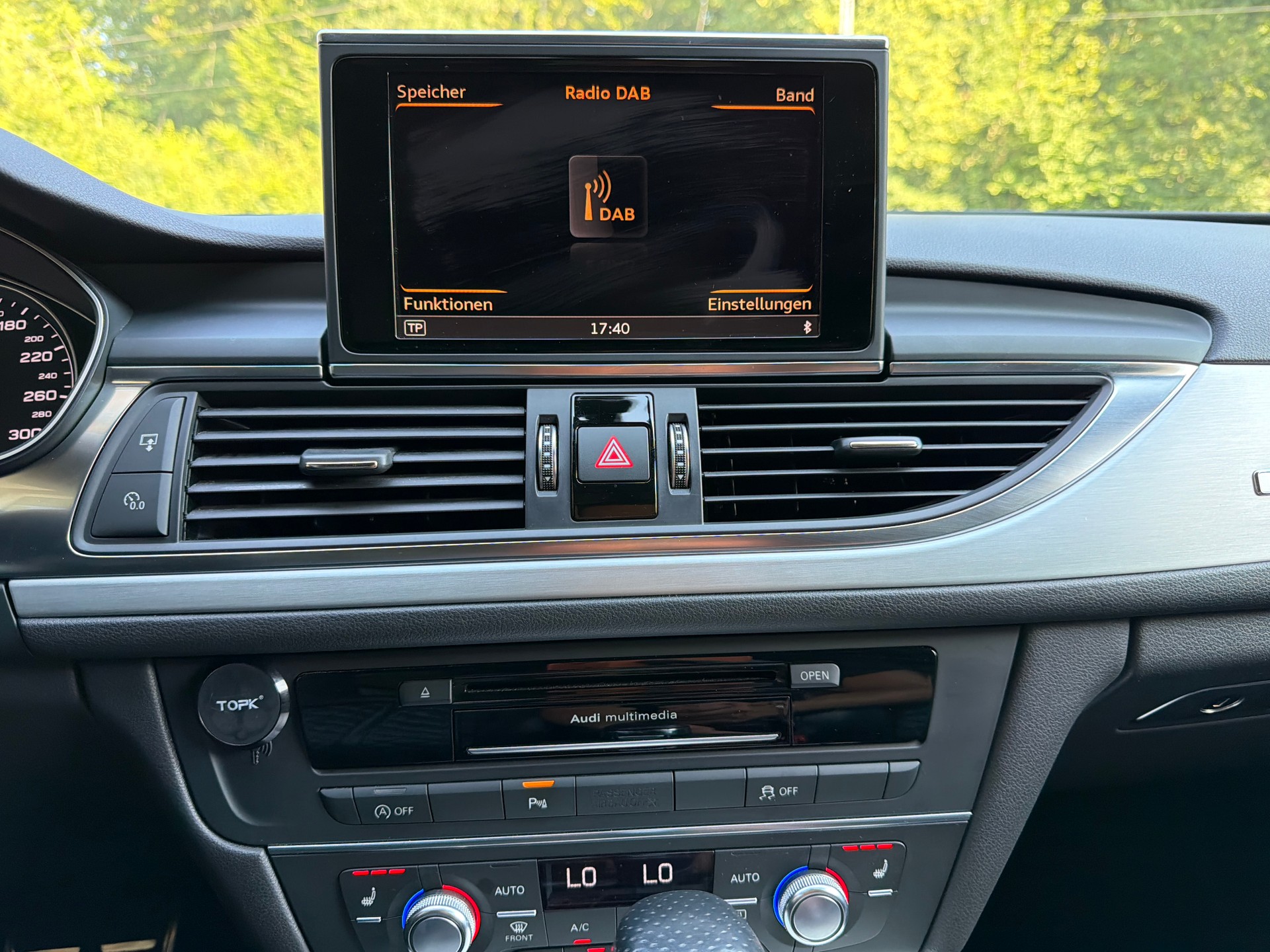 AUDI A6 Avant 3.0 TDI V6 quattro S-tronic-image-13