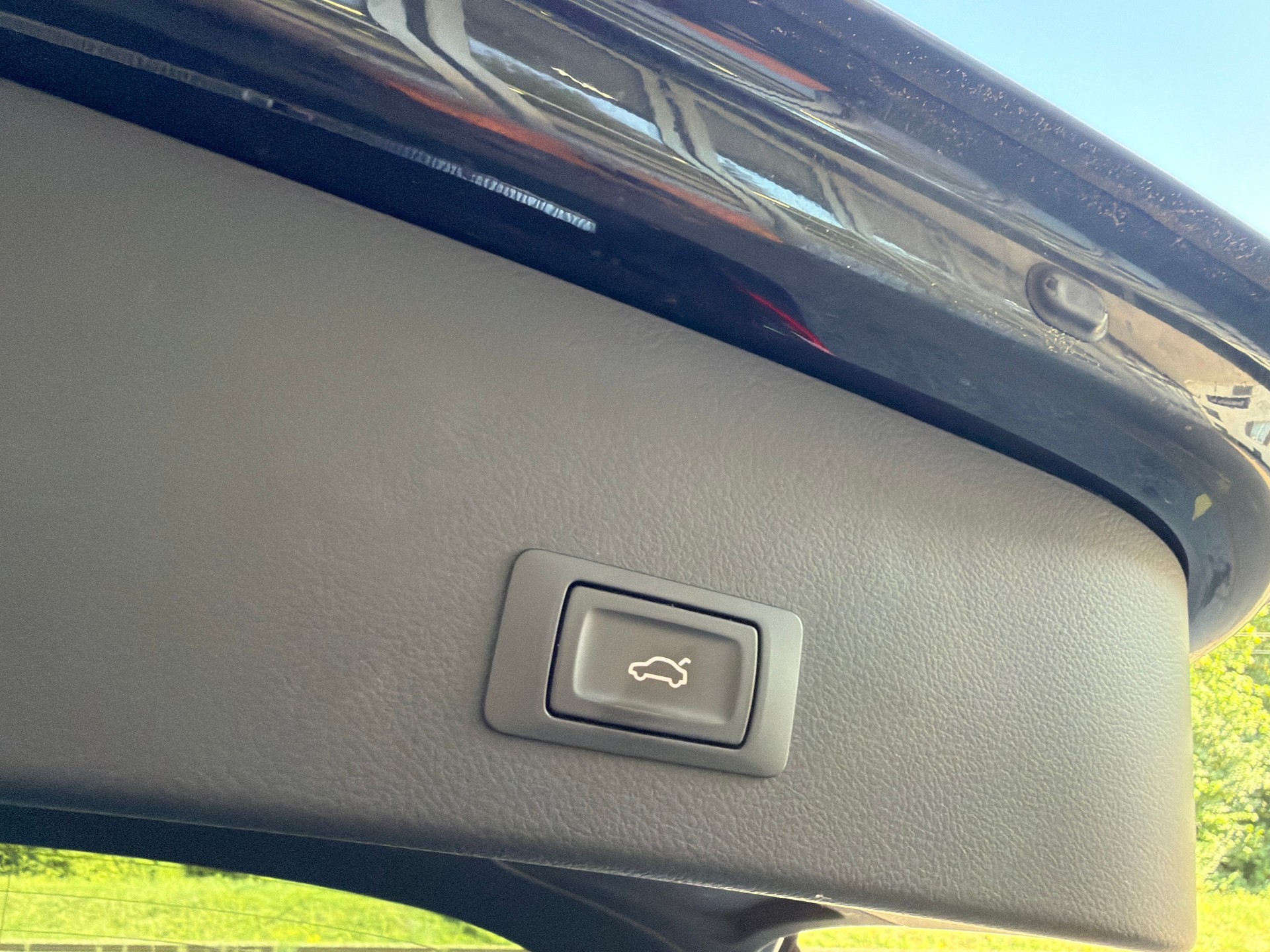AUDI A6 Avant 3.0 TDI V6 quattro S-tronic-image-26