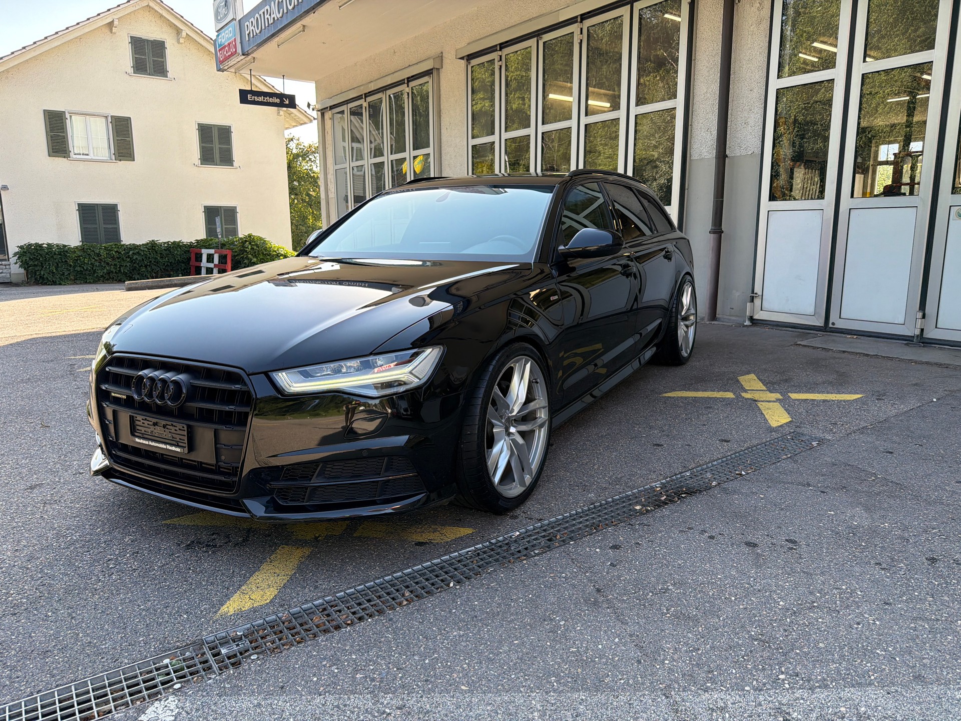 AUDI A6 Avant 3.0 TDI V6 quattro S-tronic-image-1