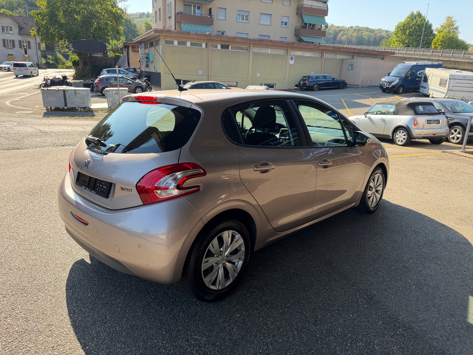 PEUGEOT 208 1.4 VTI Active "mit Garantieoptionen"-image-9
