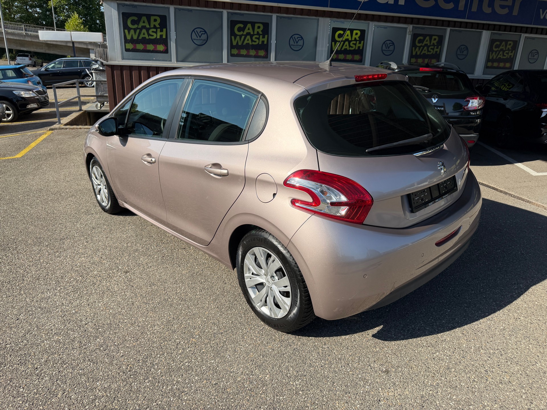 PEUGEOT 208 1.4 VTI Active "mit Garantieoptionen"-image-10