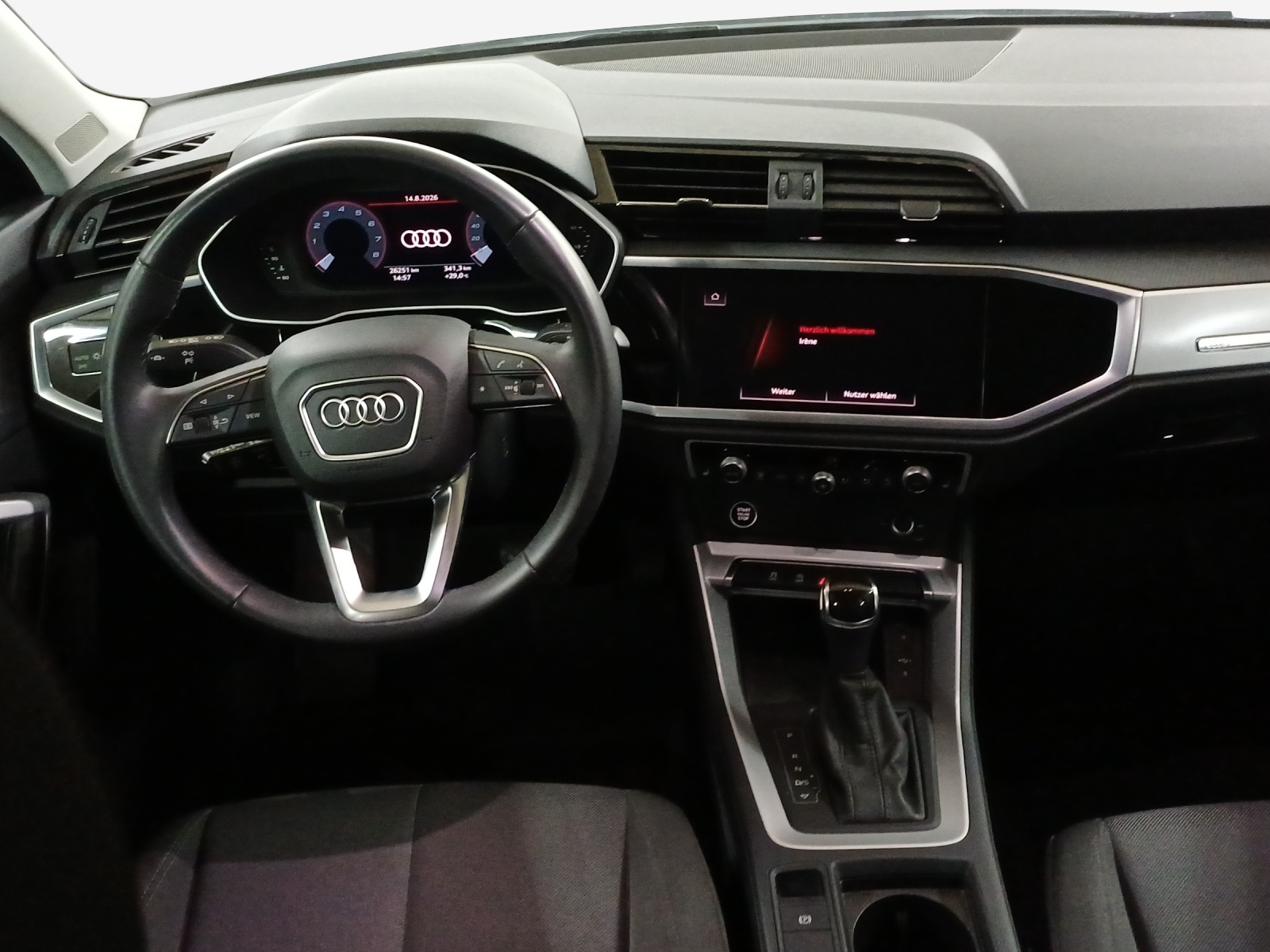 AUDI Q3 35 TFSI advanced S-tronic-image-8