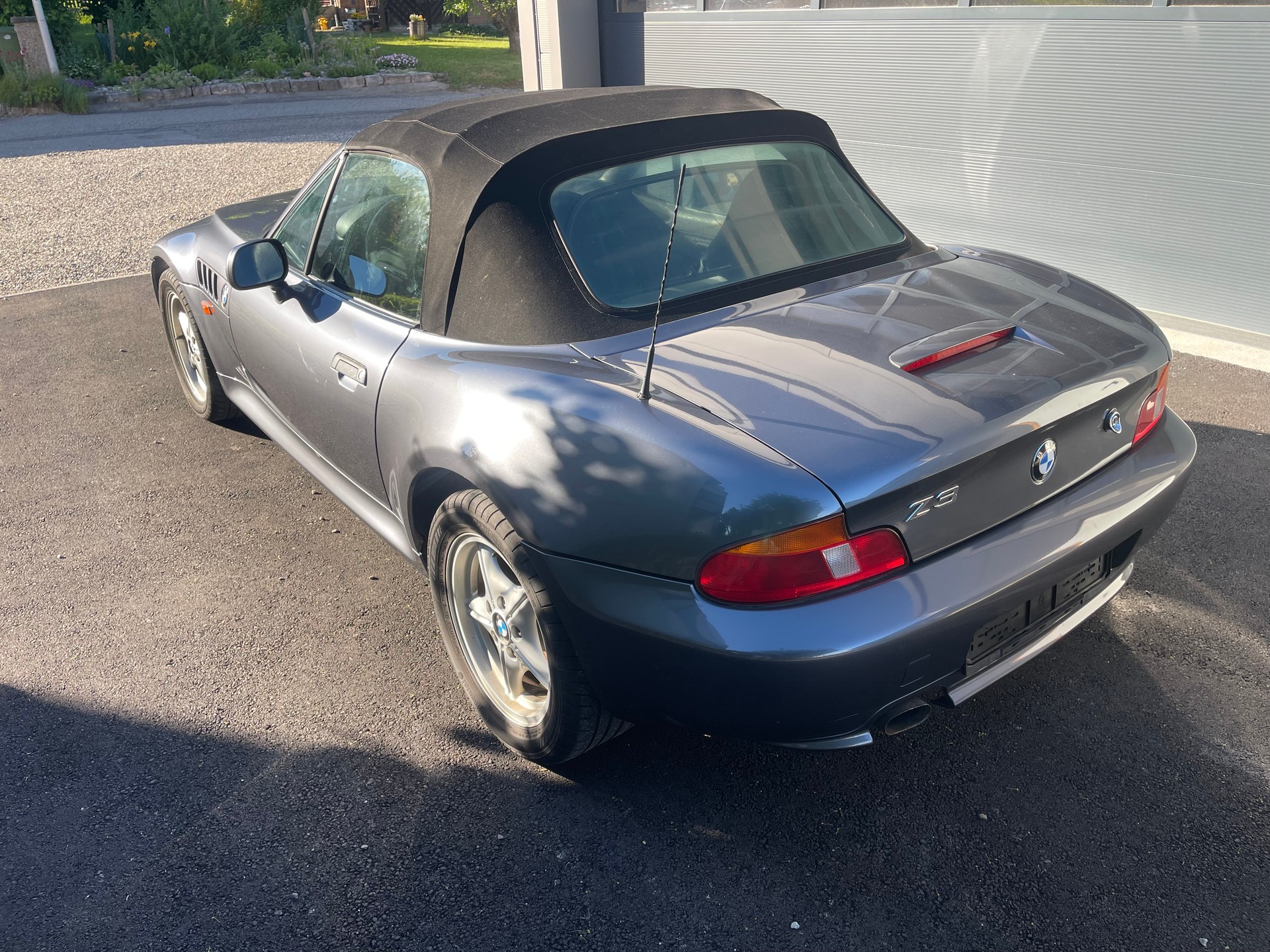 BMW Z3 1.9i Roadster-image-4