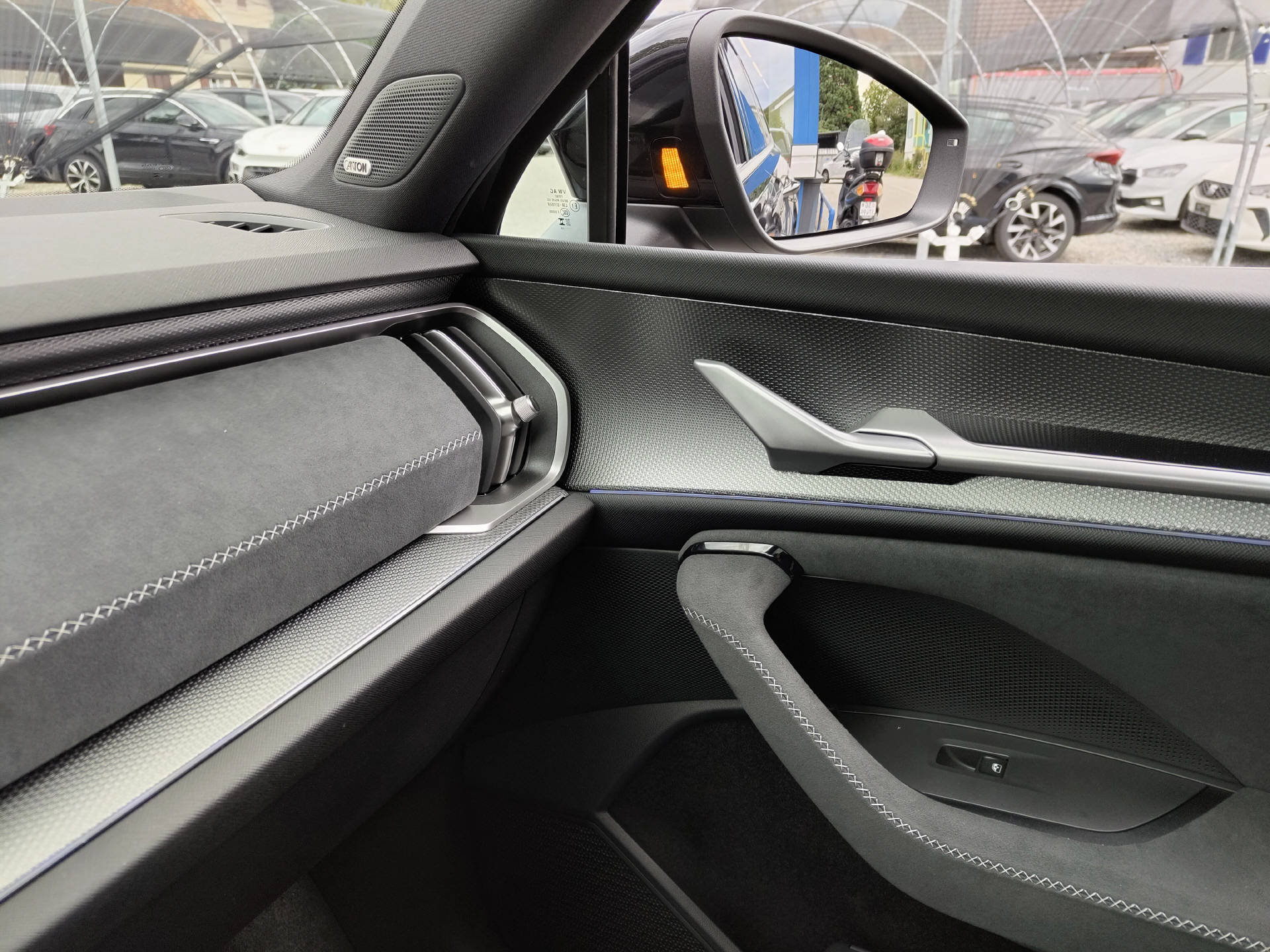 SKODA Kodiaq 2.0 TSI SportLine 4x4 DSG-image-12