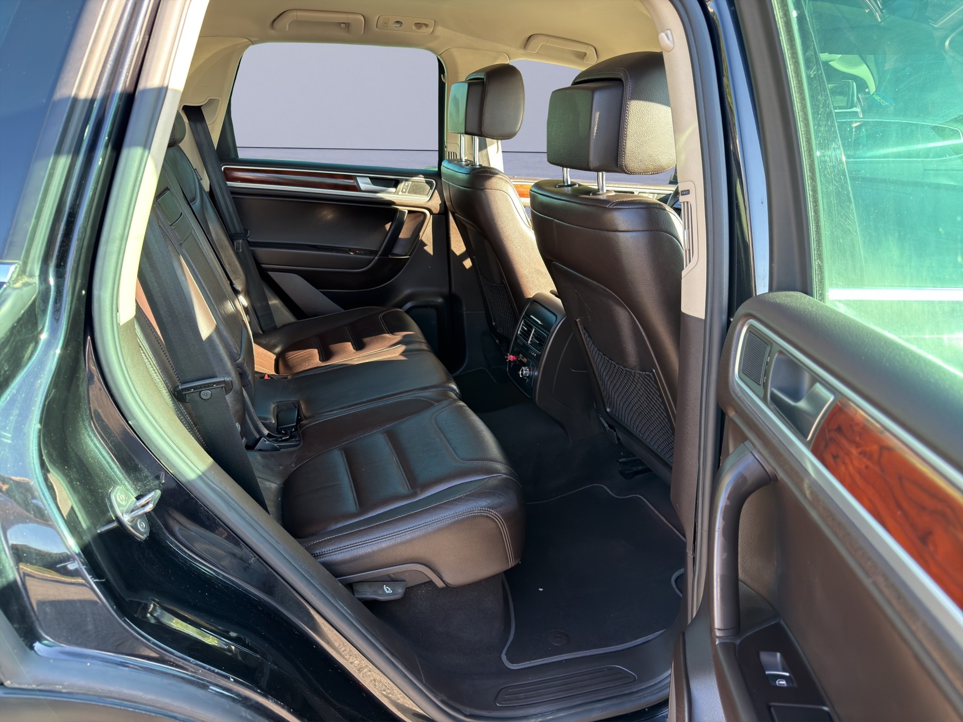 VW Touareg 3.0 TDI BlueMotion Technology Tiptronic-image-10