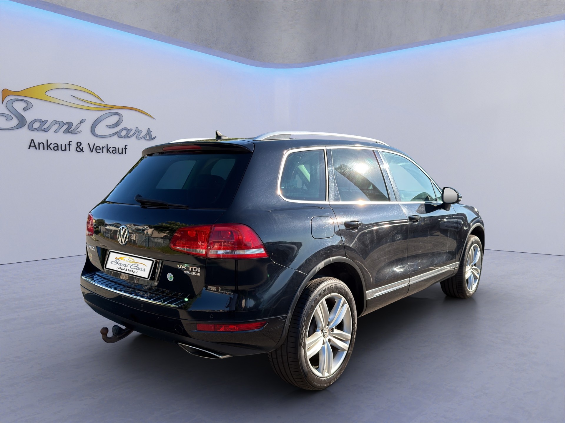 VW Touareg 3.0 TDI BlueMotion Technology Tiptronic-image-5