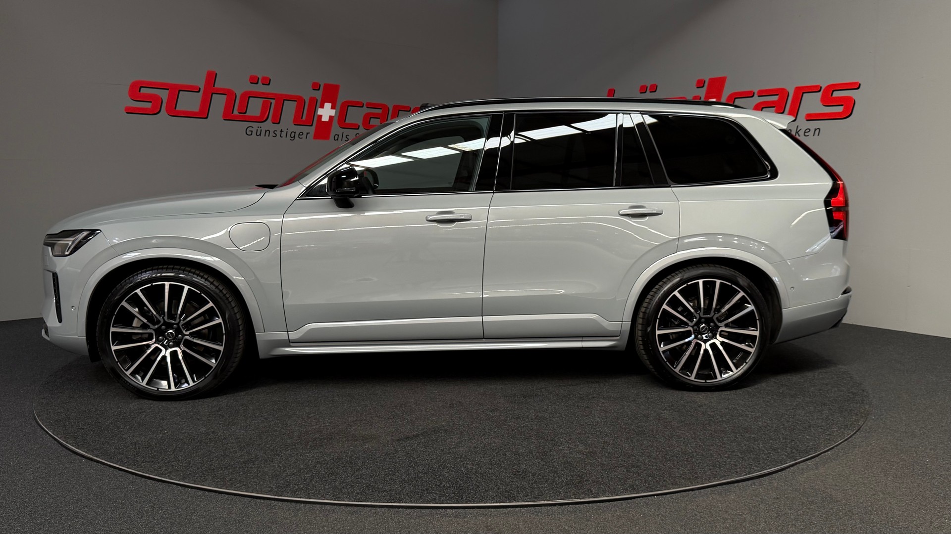 VOLVO XC90 T8 eAWD PluginHybrid Plus Dark Geartronic-image-2