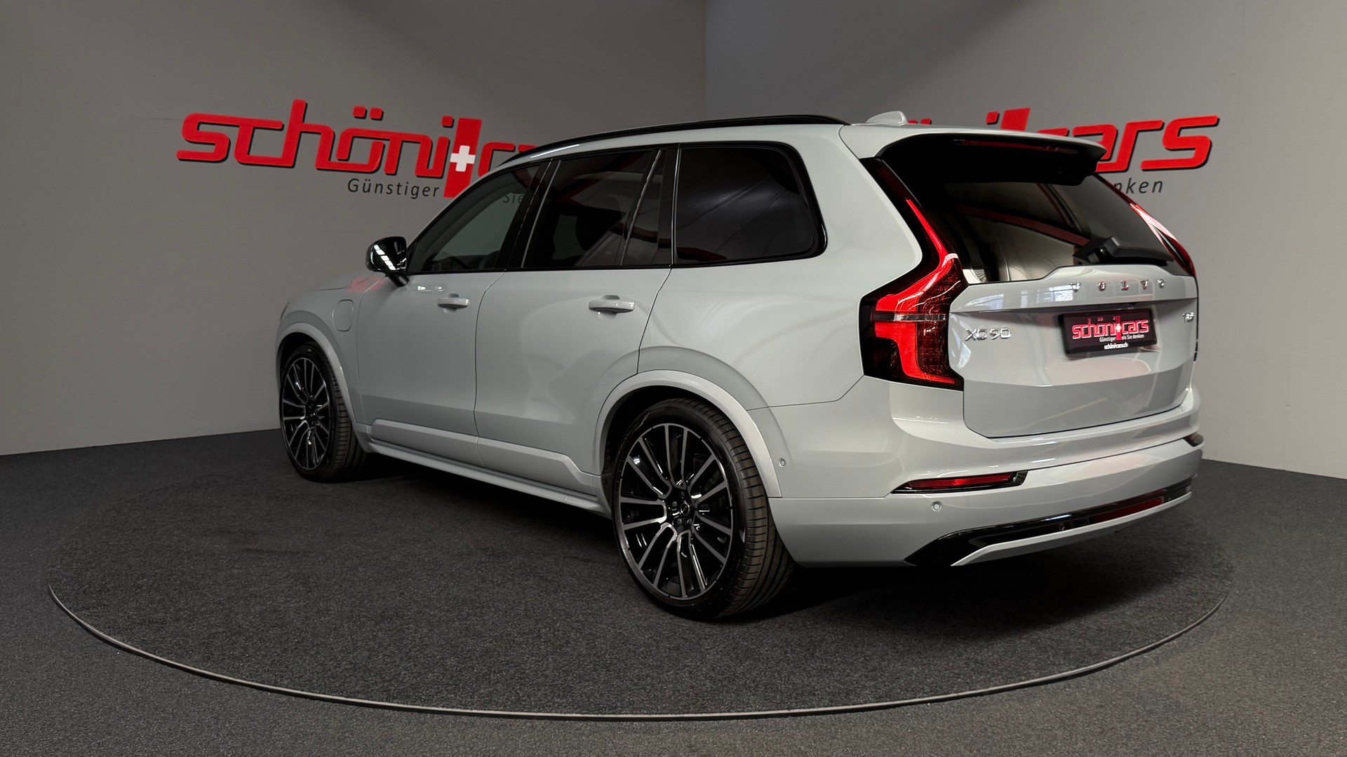 VOLVO XC90 T8 eAWD PluginHybrid Plus Dark Geartronic-image-3