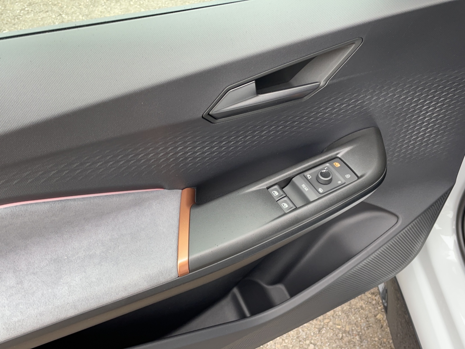 CUPRA Born Electric e-Boost 77 kWh-image-11