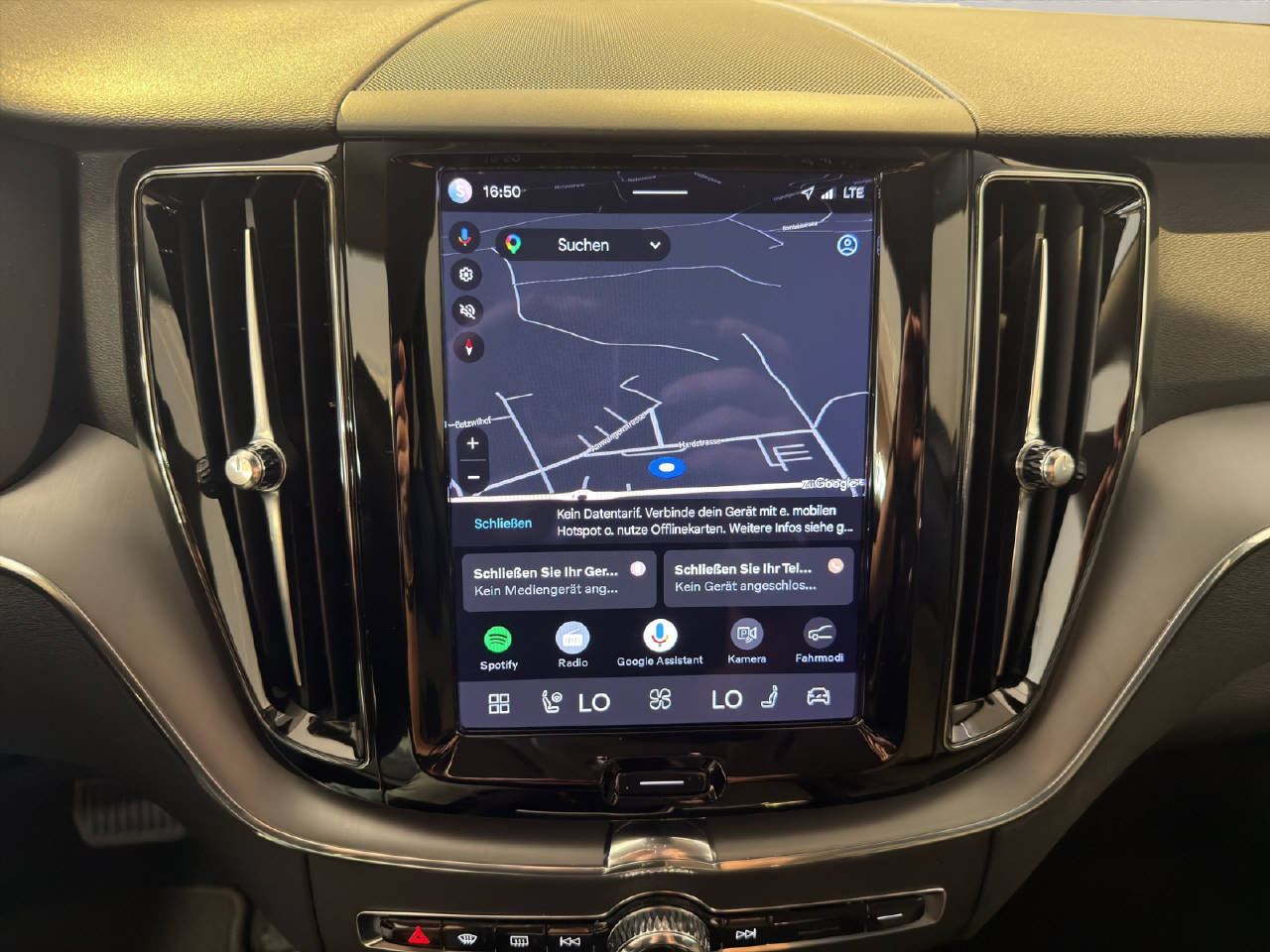 VOLVO XC60 2.0 B4 MH Core AWD-image-11