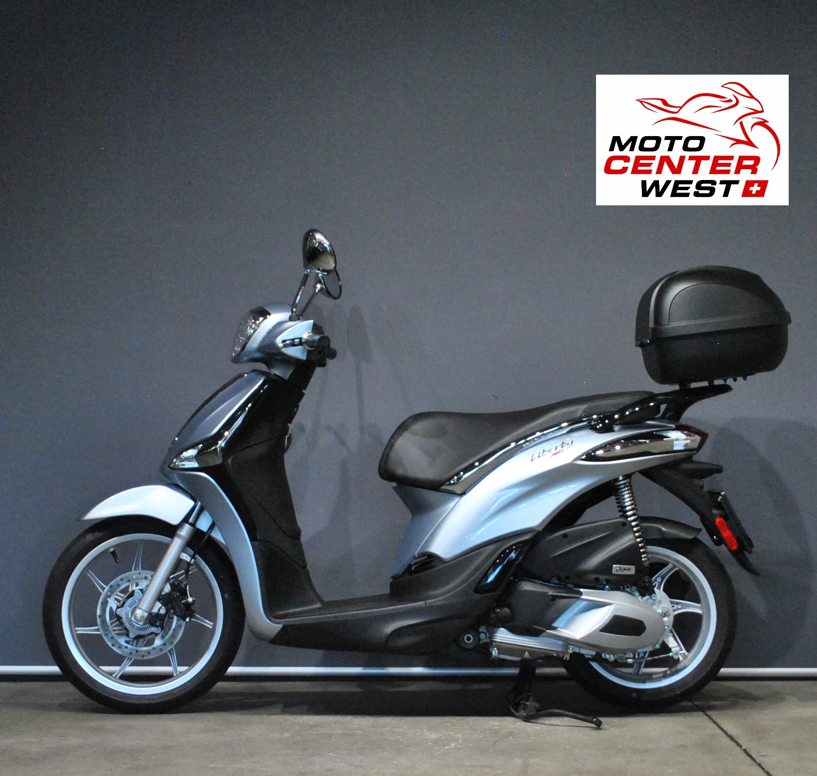 PIAGGIO Liberty 125-showroom-element-2