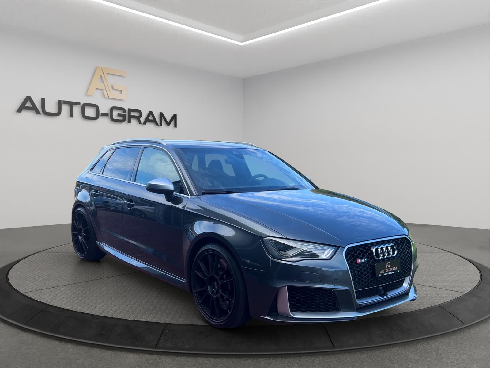 AUDI RS3 2.5 TSI quattro S-tronic-image-6