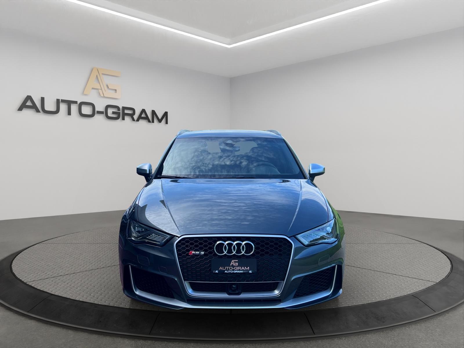 AUDI RS3 2.5 TSI quattro S-tronic-image-7