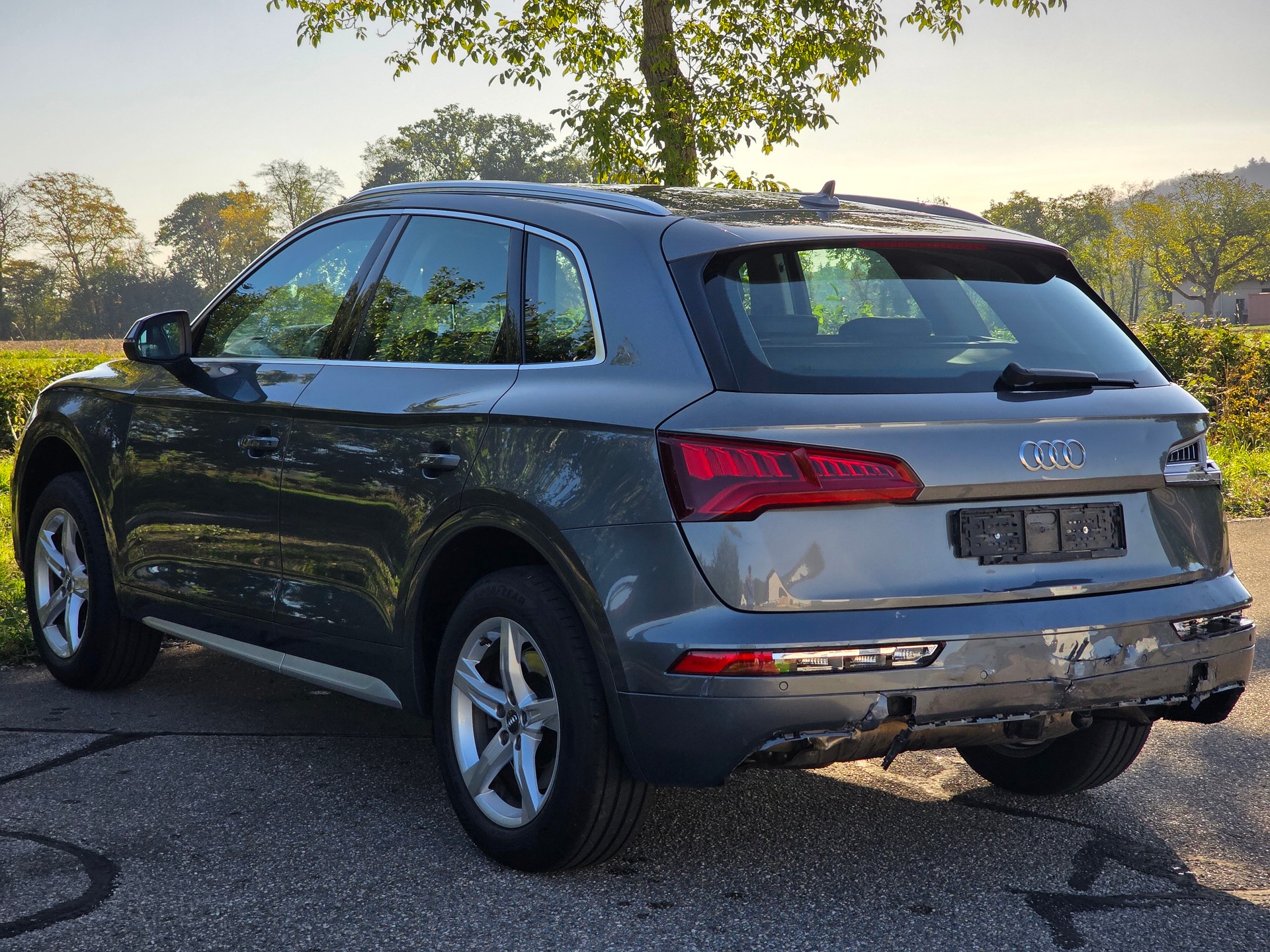 AUDI Q5 2.0 TFSI quattro S-tronic-image-5