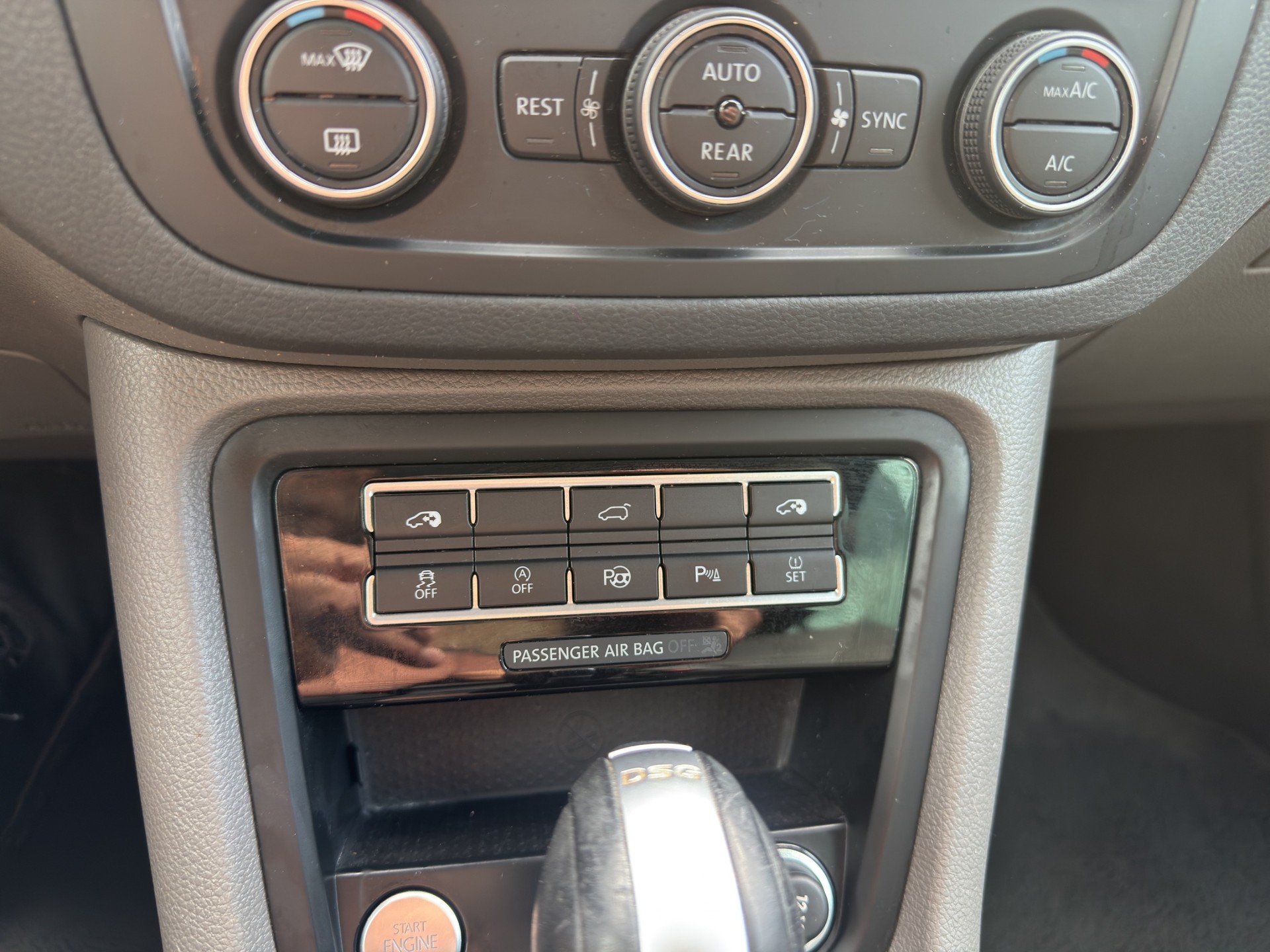 VW Sharan 1.4 TSI BlMT Highline DSG-image-15