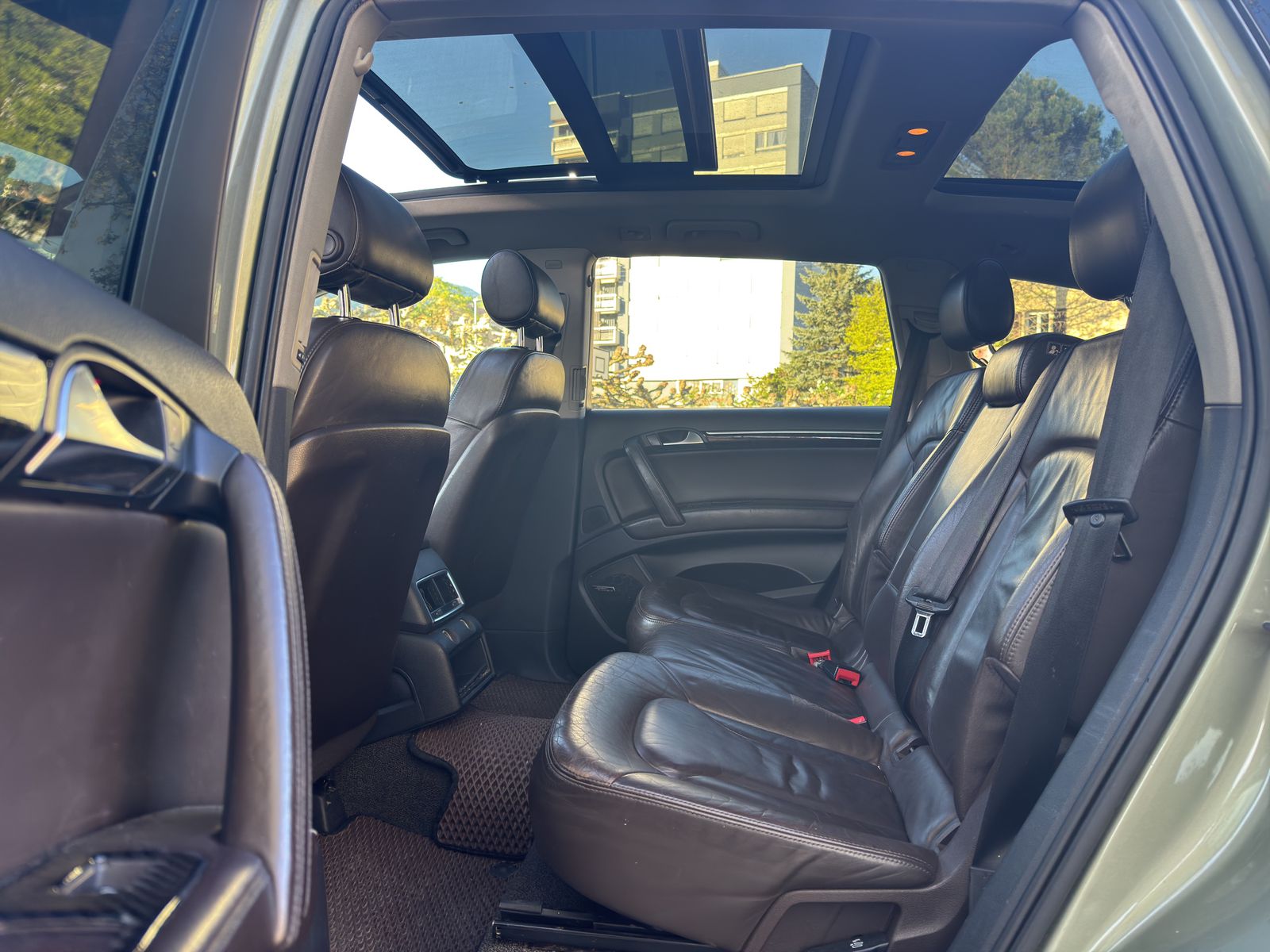 AUDI Q7 3.0 TDI quattro tiptronic-image-5