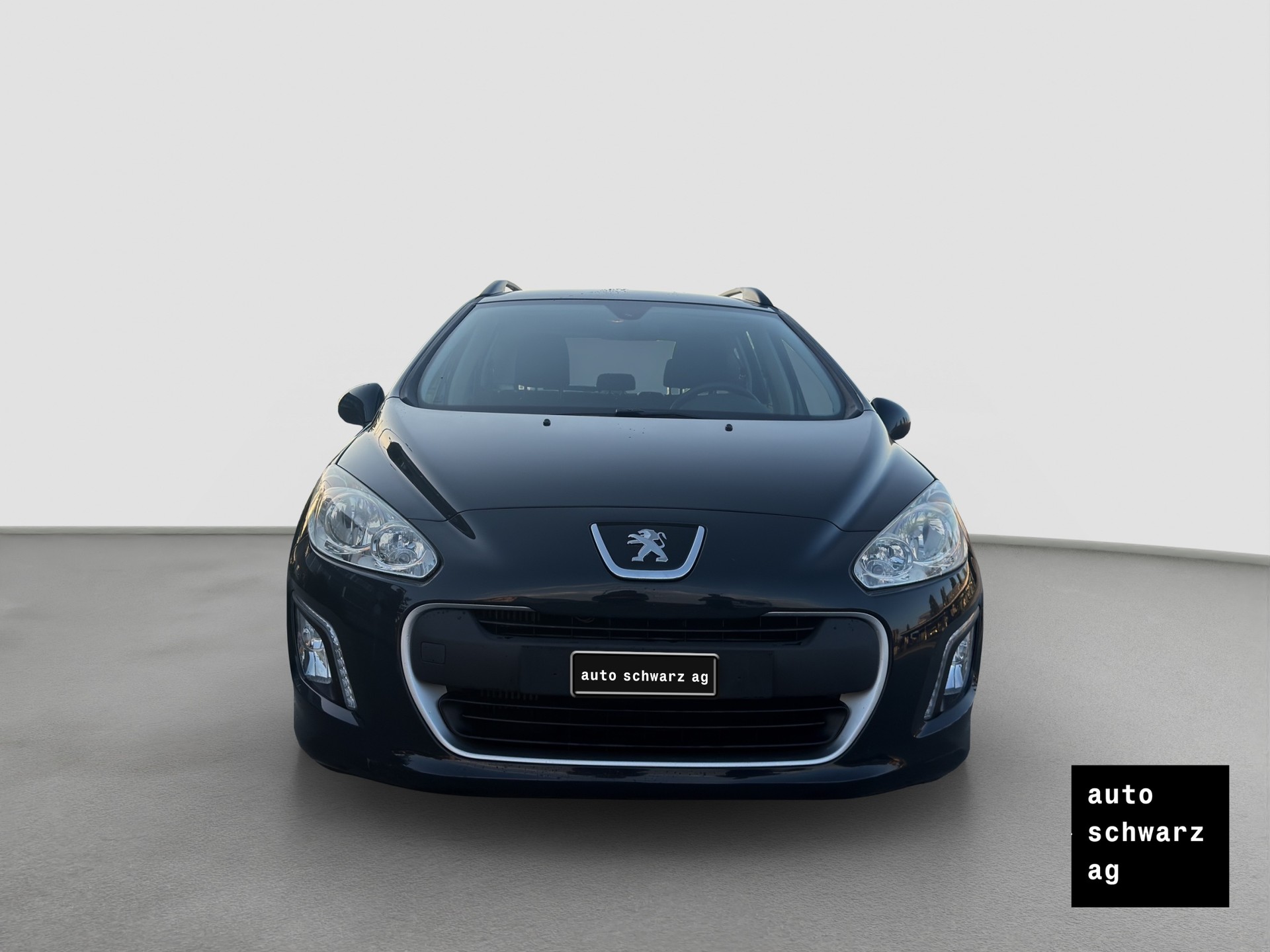 PEUGEOT 308 SW 1.6 HDI Access EGS6-showroom-element-1
