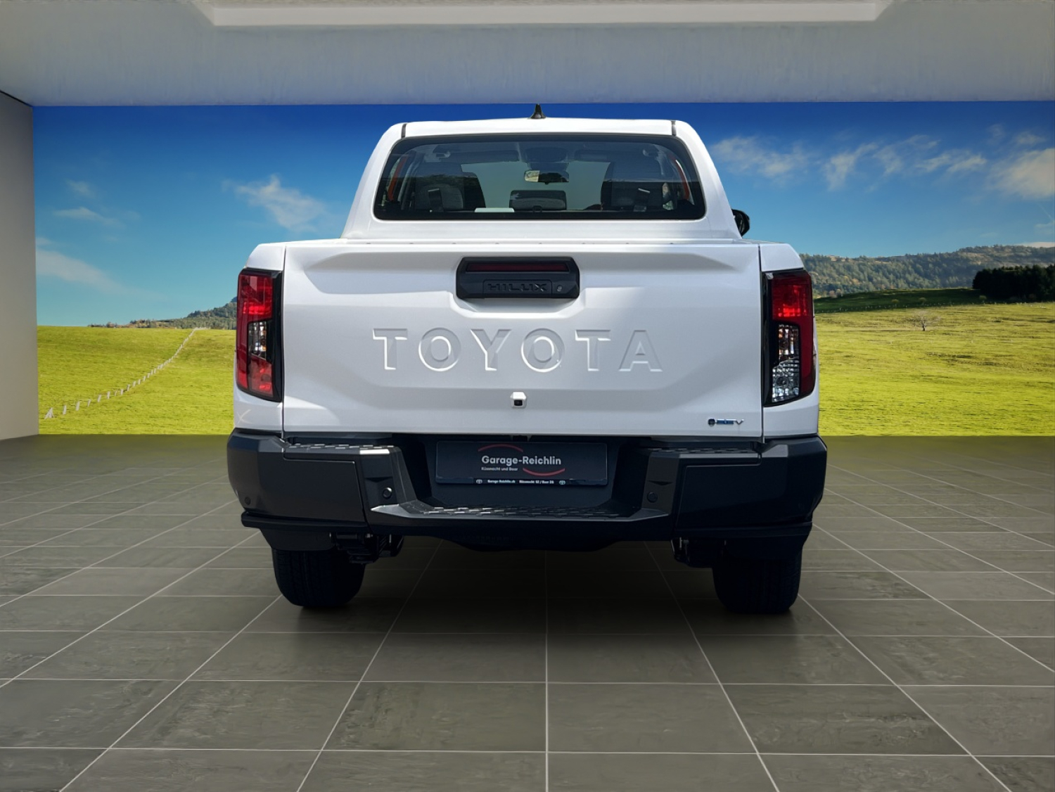TOYOTA Hilux Double Cab.-Pick-up 59KWh Comfort-image-3
