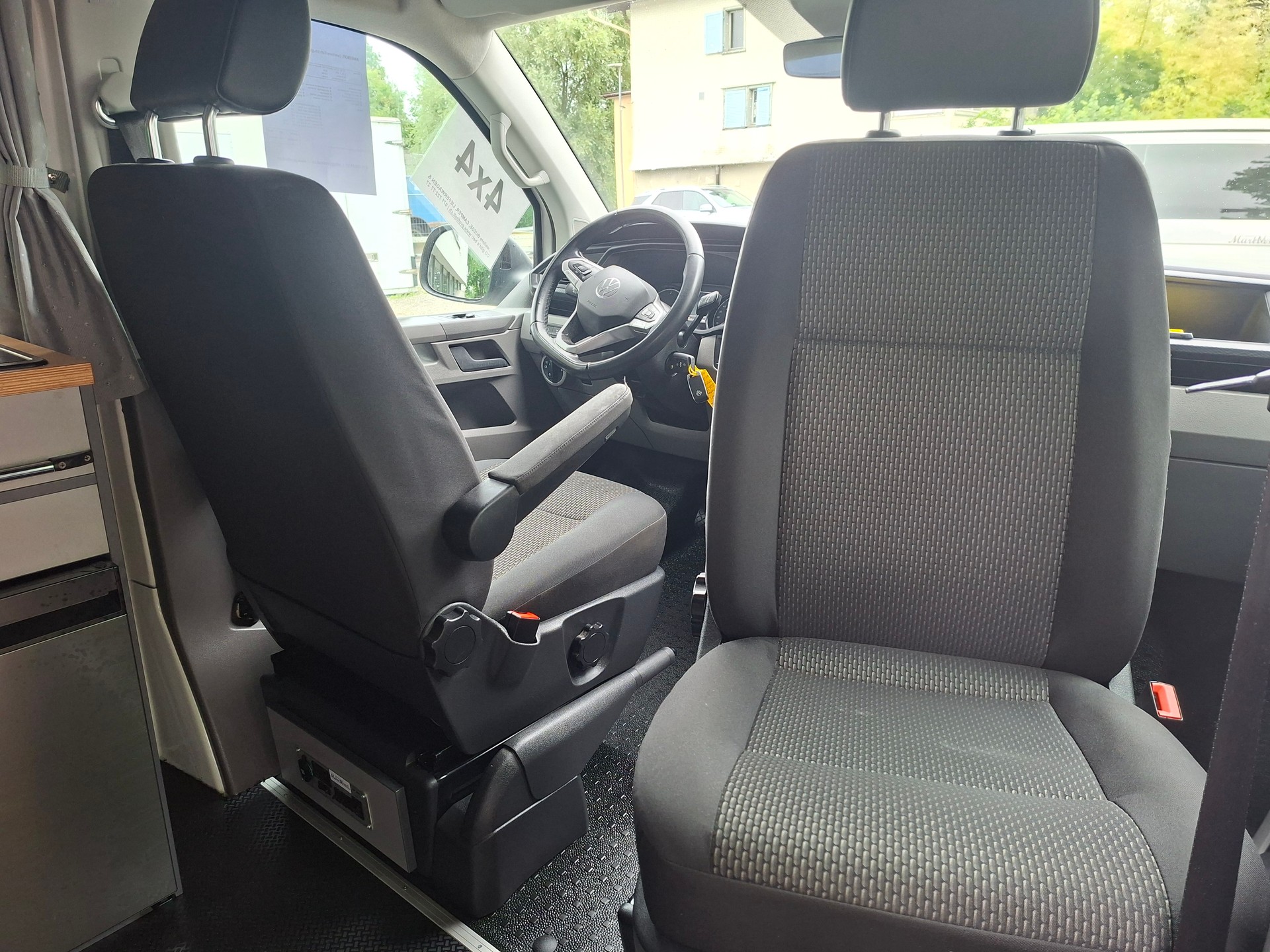 VW T6.1 2.0 TDI MareMonti COMFORT Camper 5Sitze-image-6