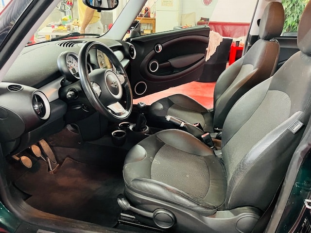 MINI Cooper-image-15