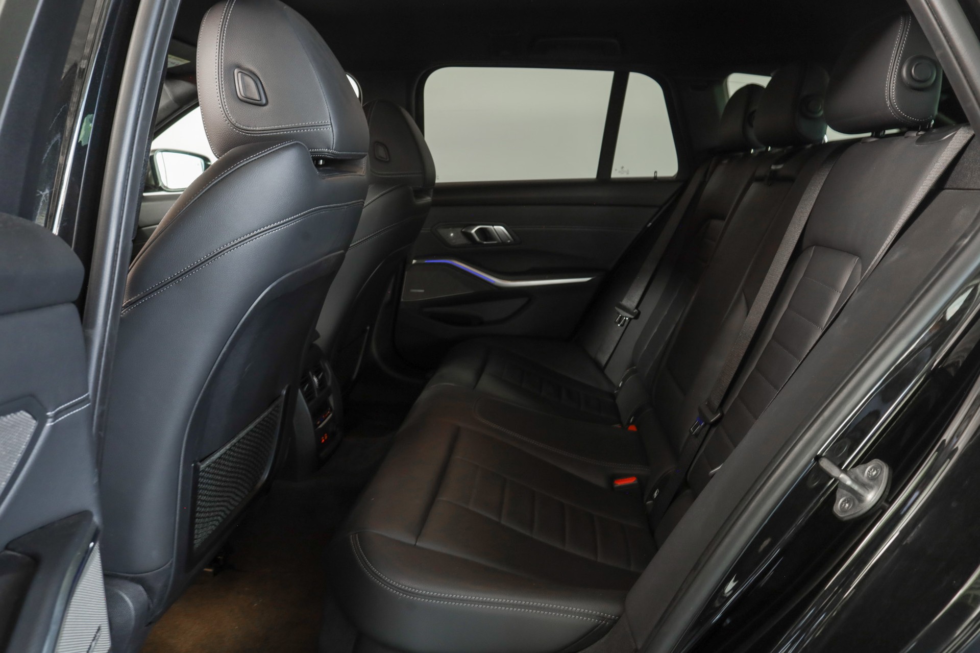 BMW M340i xDriveTouring Steptronic M Sport-image-13